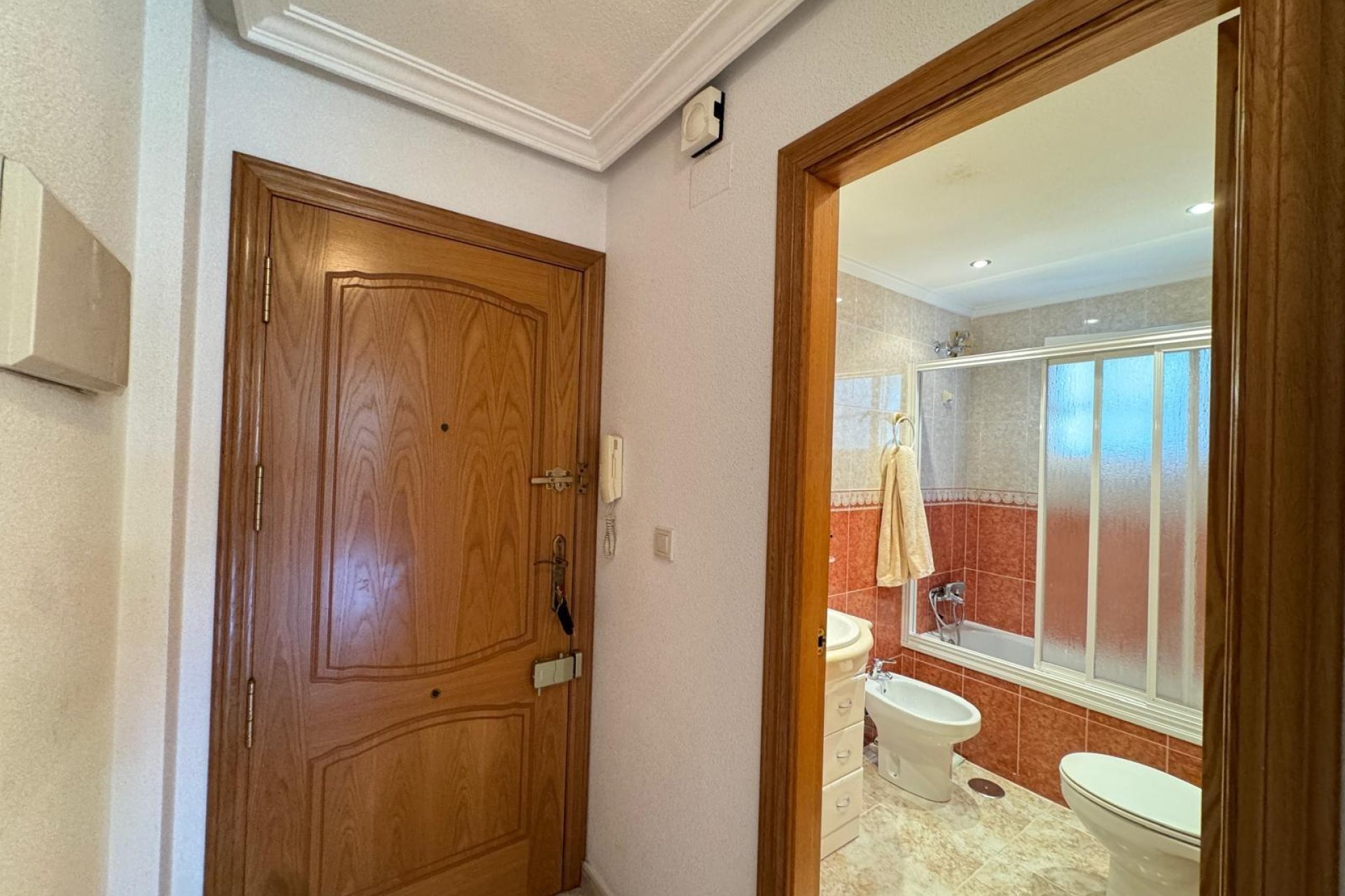 Rynek wtórny - Apartament - Torrevieja - Estacion de autobuses