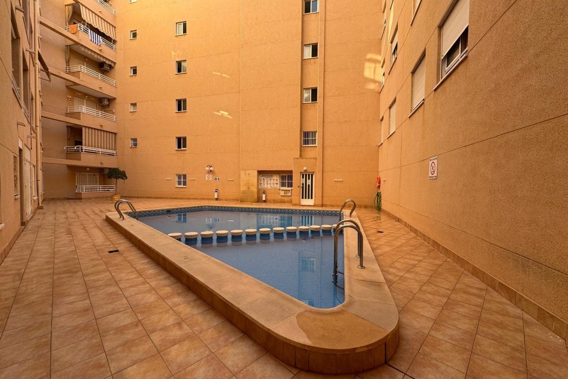 Rynek wtórny - Apartament - Torrevieja - Estacion de autobuses