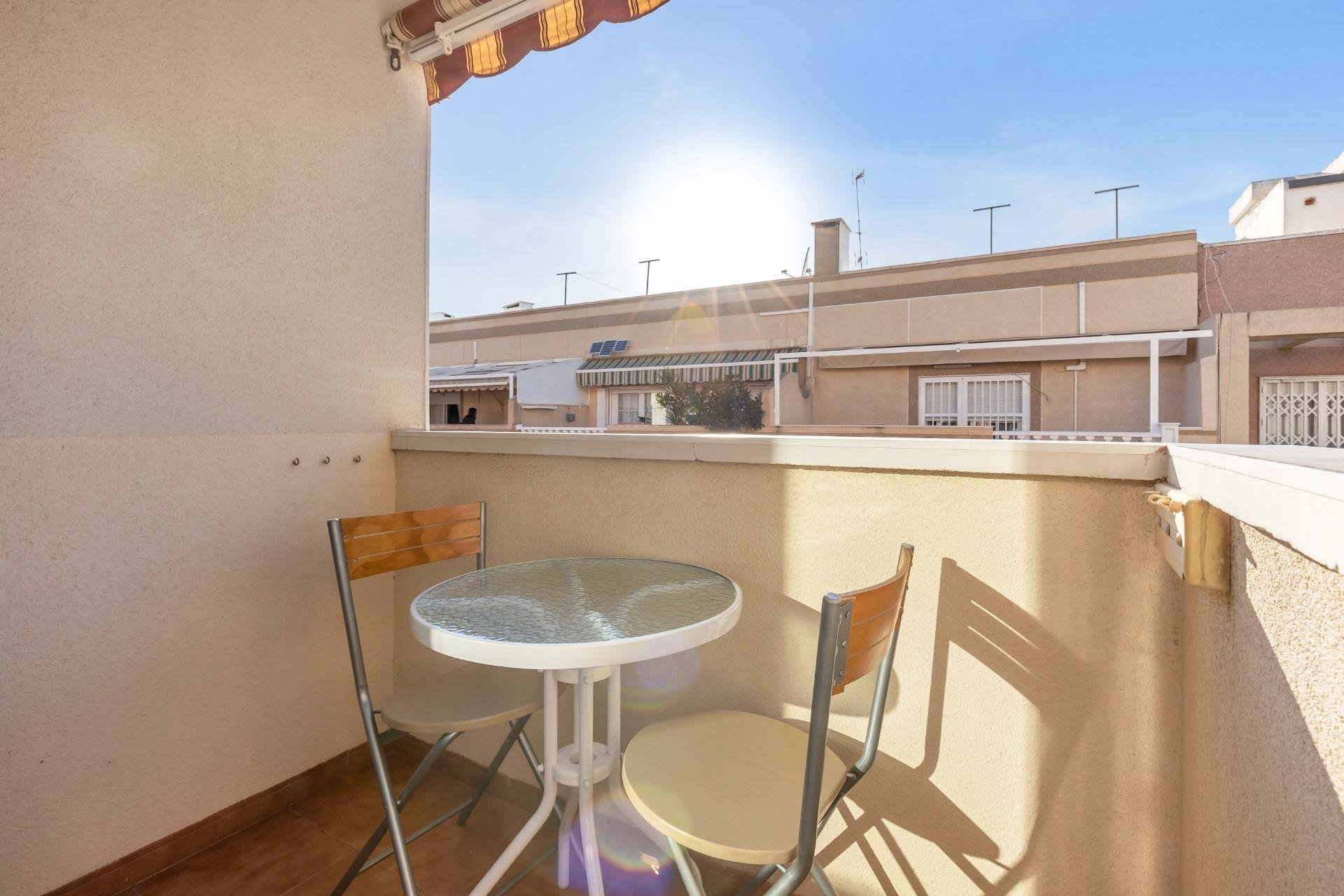 Rynek wtórny - Apartament - Torrevieja - Estacion de autobuses
