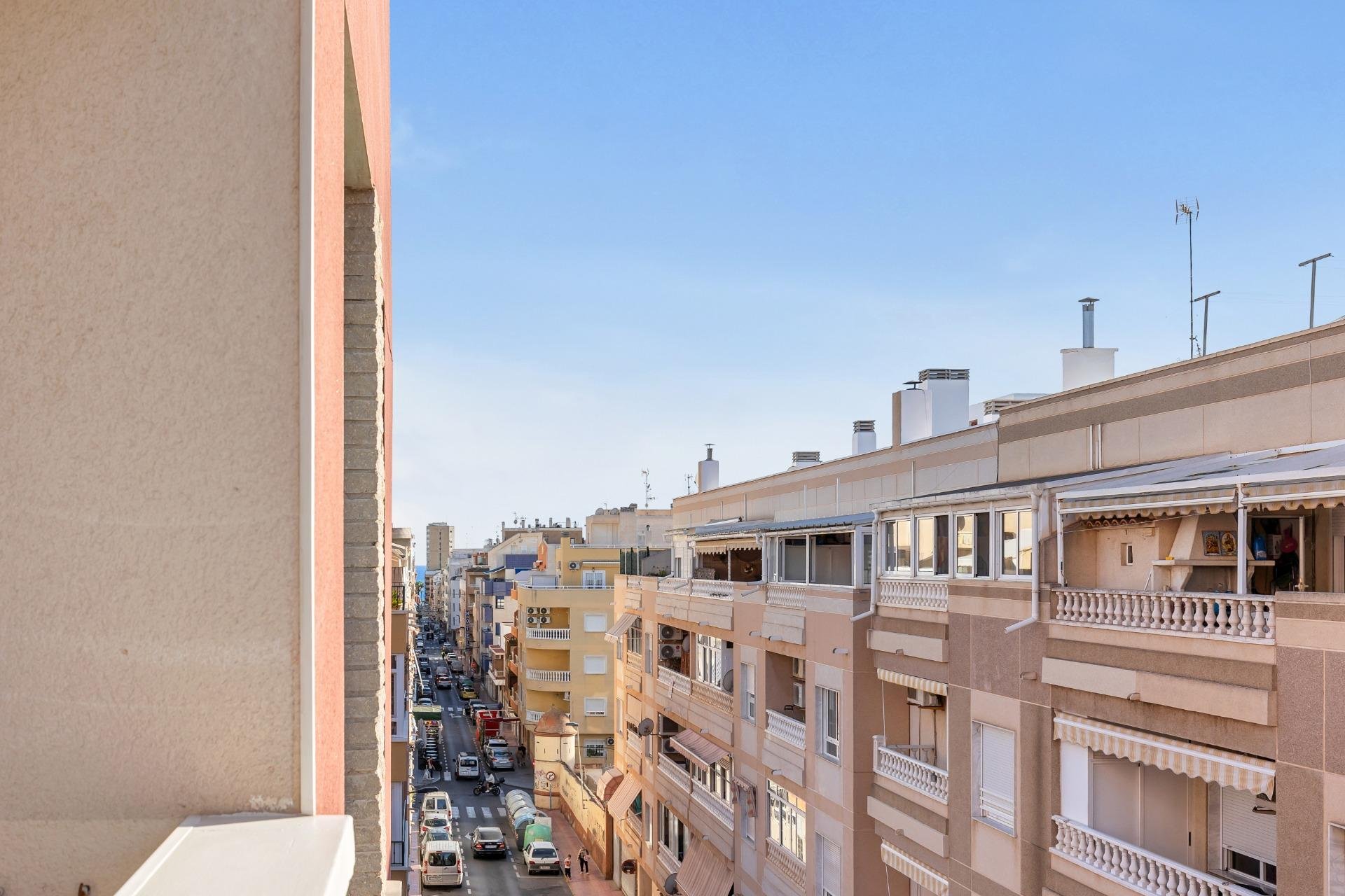 Rynek wtórny - Apartament - Torrevieja - Estacion de autobuses