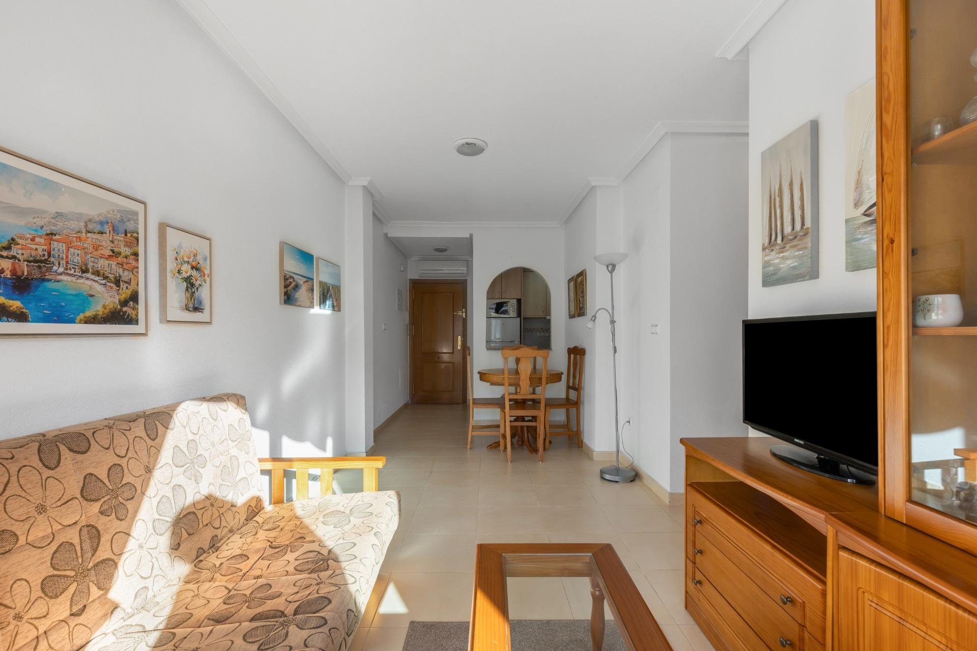 Rynek wtórny - Apartament - Torrevieja - Estacion de autobuses