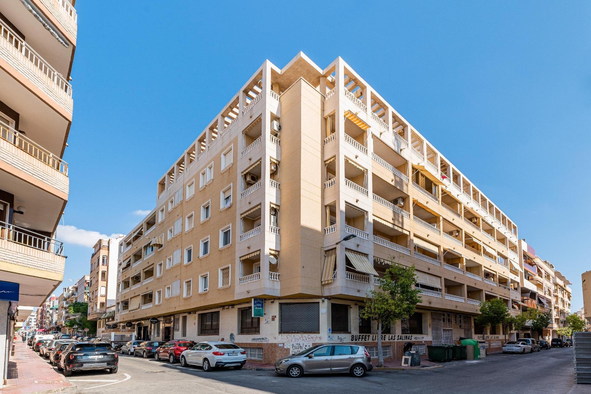 Rynek wtórny - Apartament - Torrevieja - Estacion de autobuses