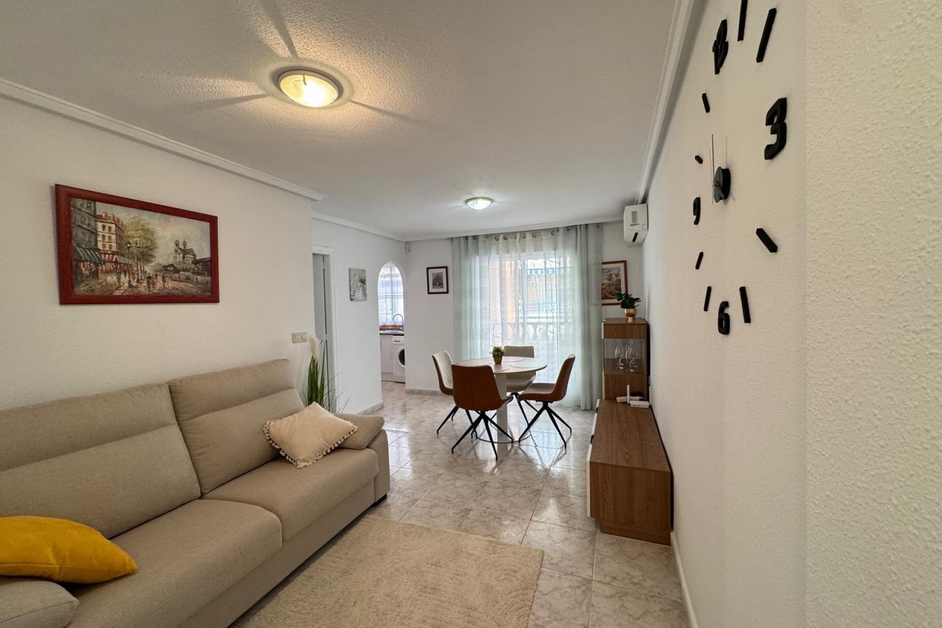 Rynek wtórny - Apartament - Torrevieja - Estacion de autobuses