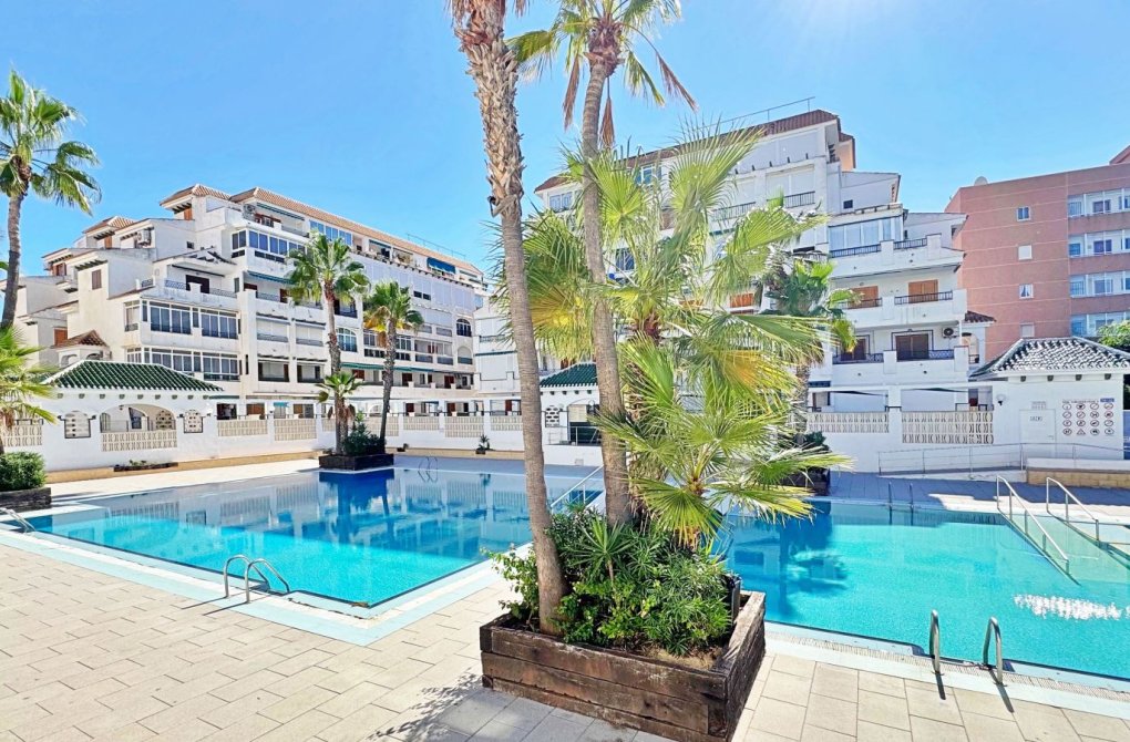 Rynek wtórny - Apartament - Torrevieja - La Mata