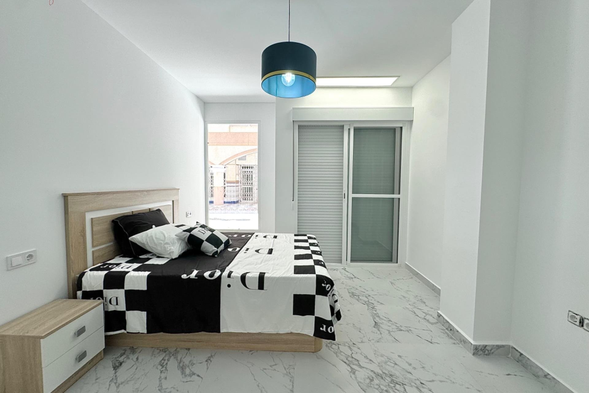 Rynek wtórny - Apartament - Torrevieja - La Mata