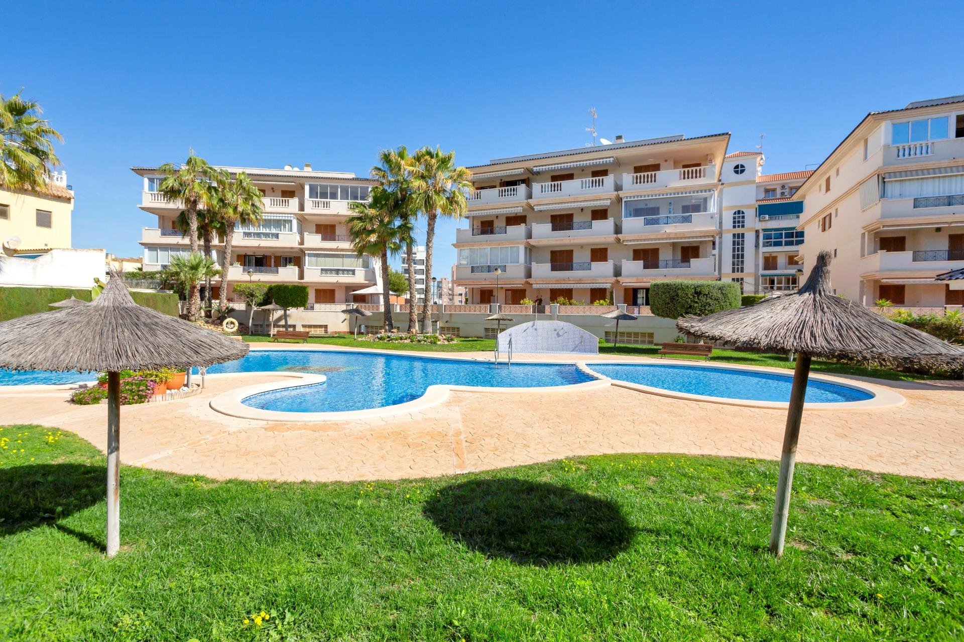 Rynek wtórny - Apartament - Torrevieja - La Mata