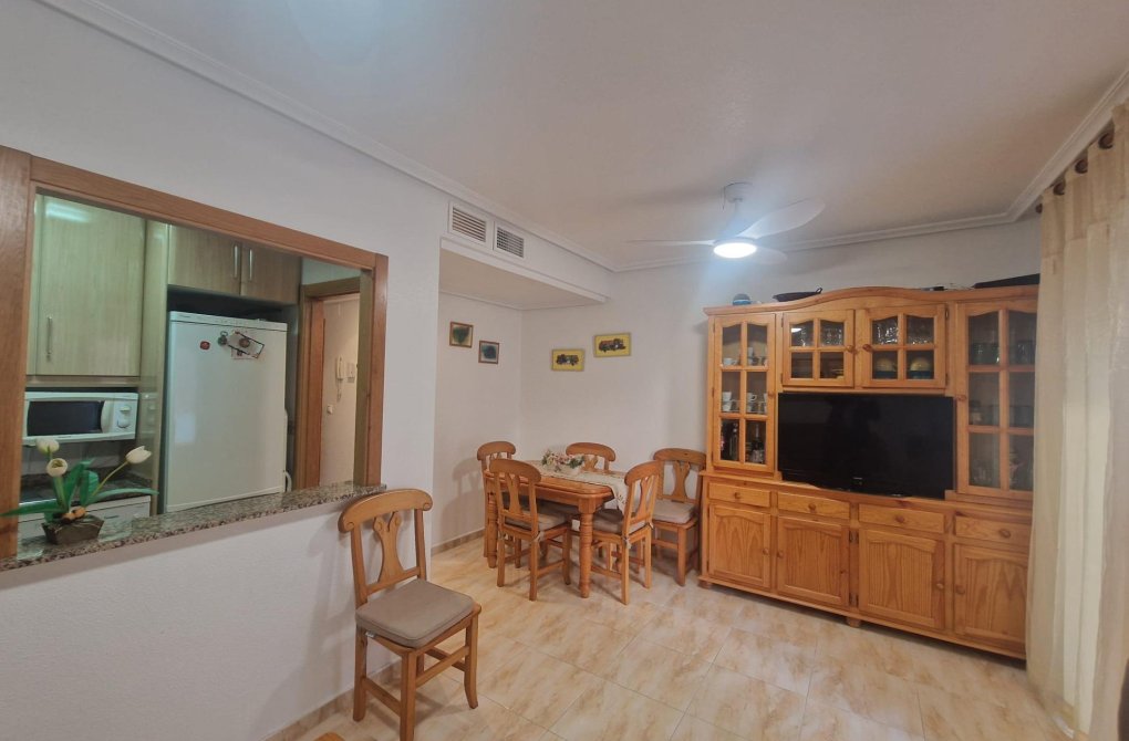 Rynek wtórny - Apartament - Torrevieja - La Mata