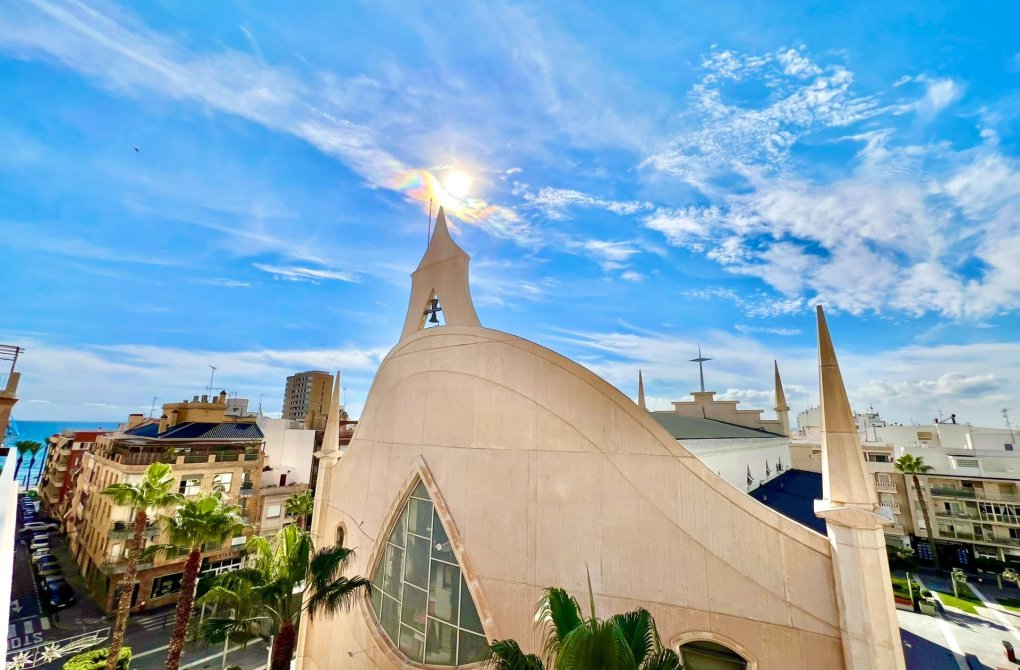 Rynek wtórny - Apartament - Torrevieja - Las Piscinas Naturales