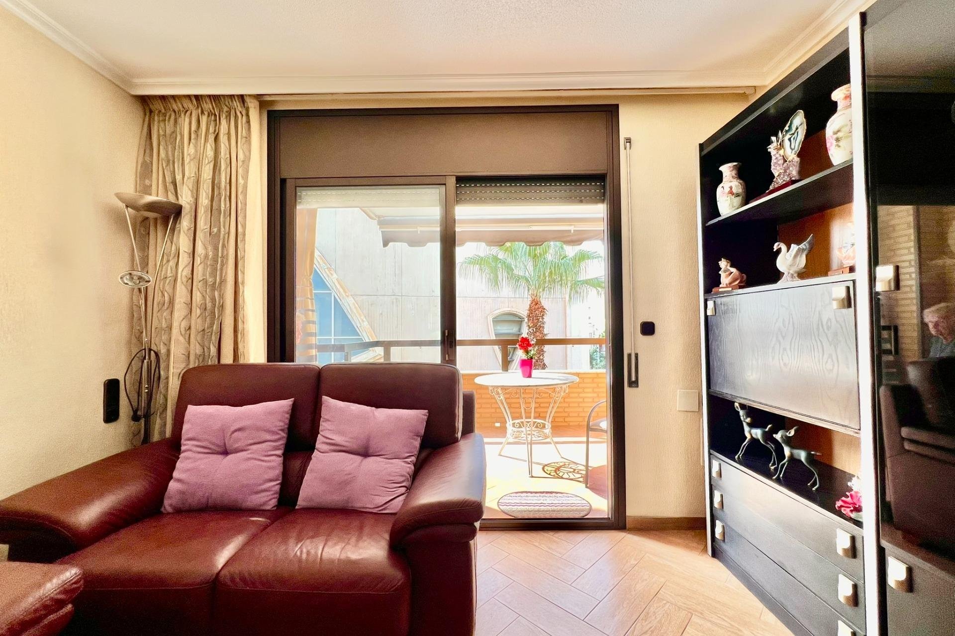 Rynek wtórny - Apartament - Torrevieja - Las Piscinas Naturales