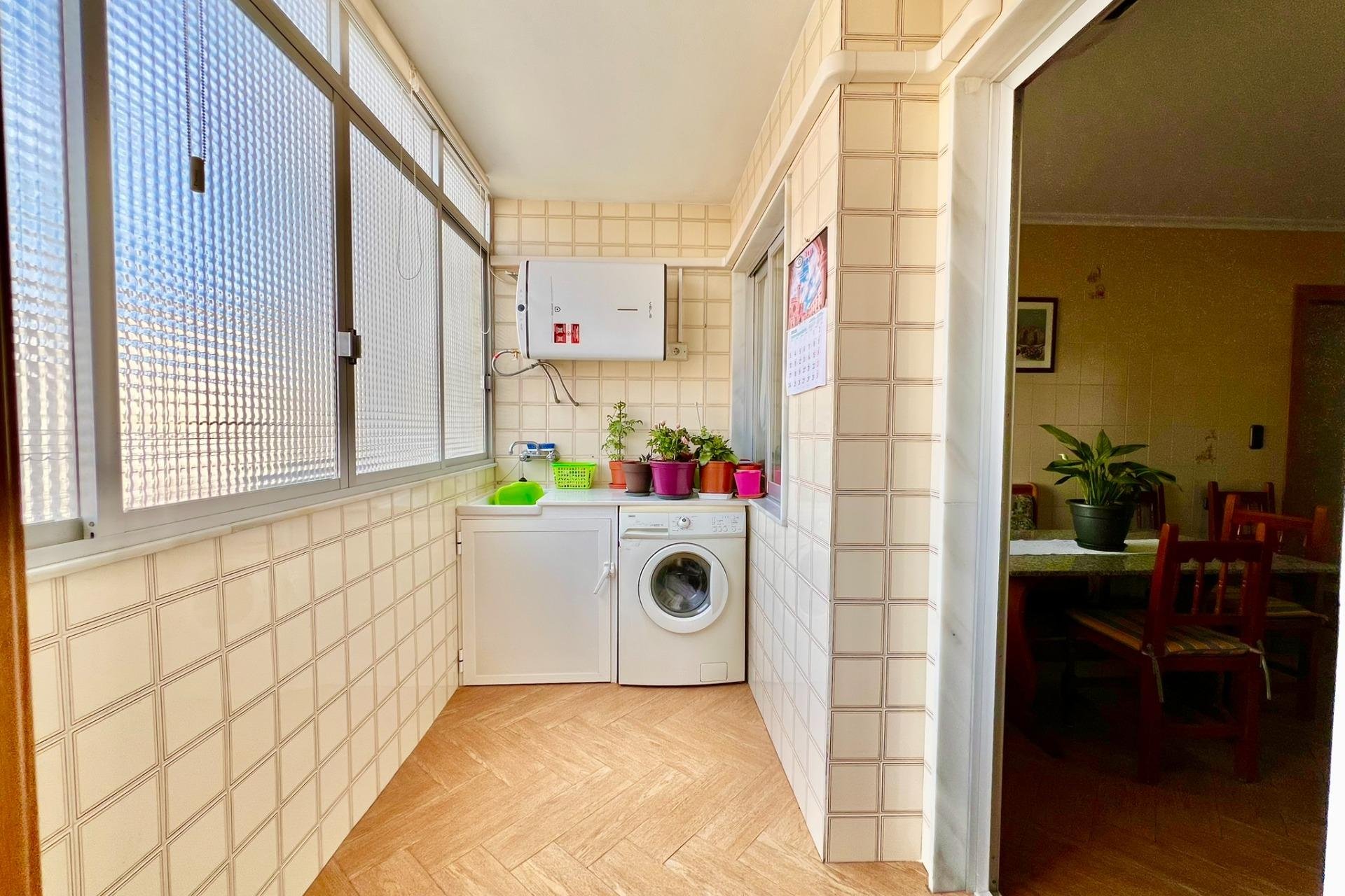 Rynek wtórny - Apartament - Torrevieja - Las Piscinas Naturales