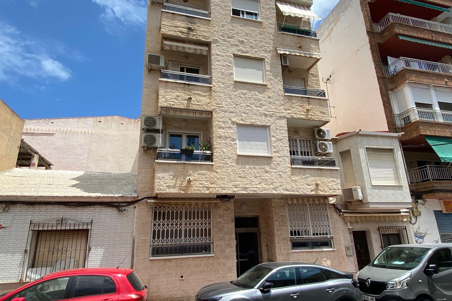 Rynek wtórny - Apartament - Torrevieja - Paseo maritimo