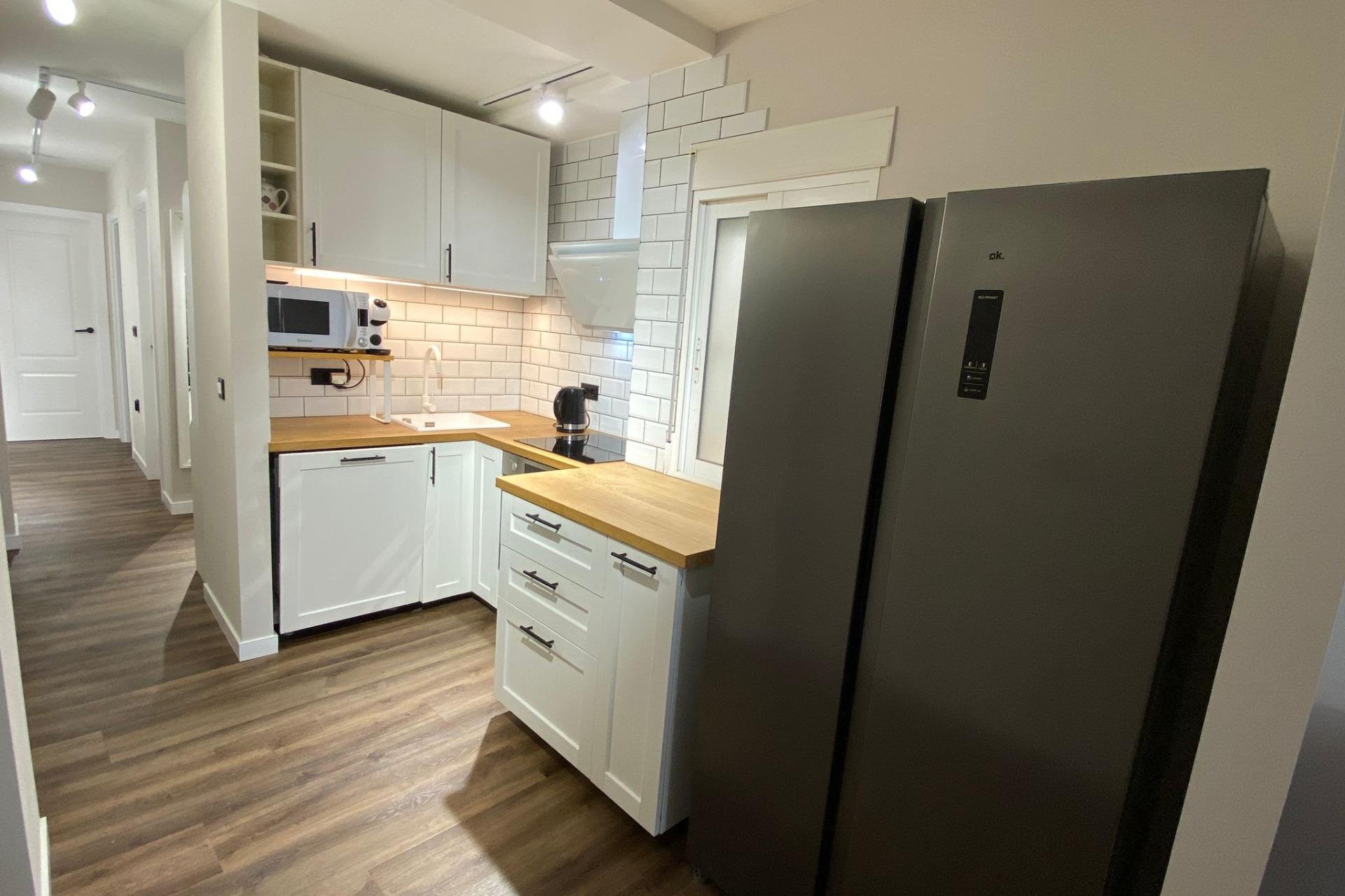 Rynek wtórny - Apartament - Torrevieja - Paseo maritimo