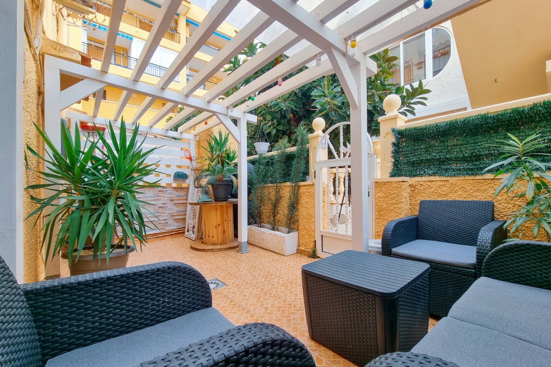 Rynek wtórny - Apartament - Torrevieja - Playa de la mata