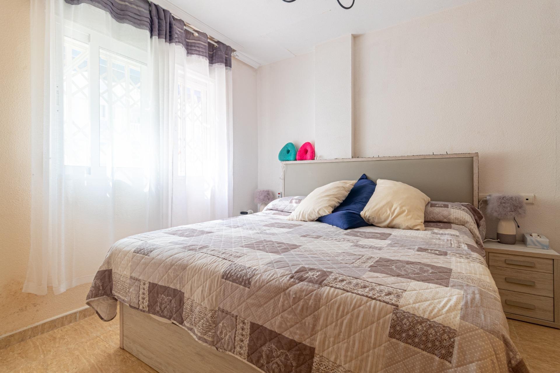 Rynek wtórny - Apartament - Torrevieja - Playa de los locos