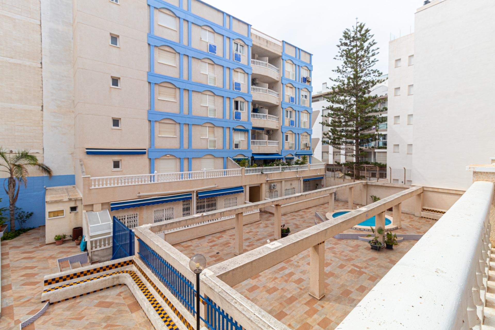 Rynek wtórny - Apartament - Torrevieja - Playa de los locos