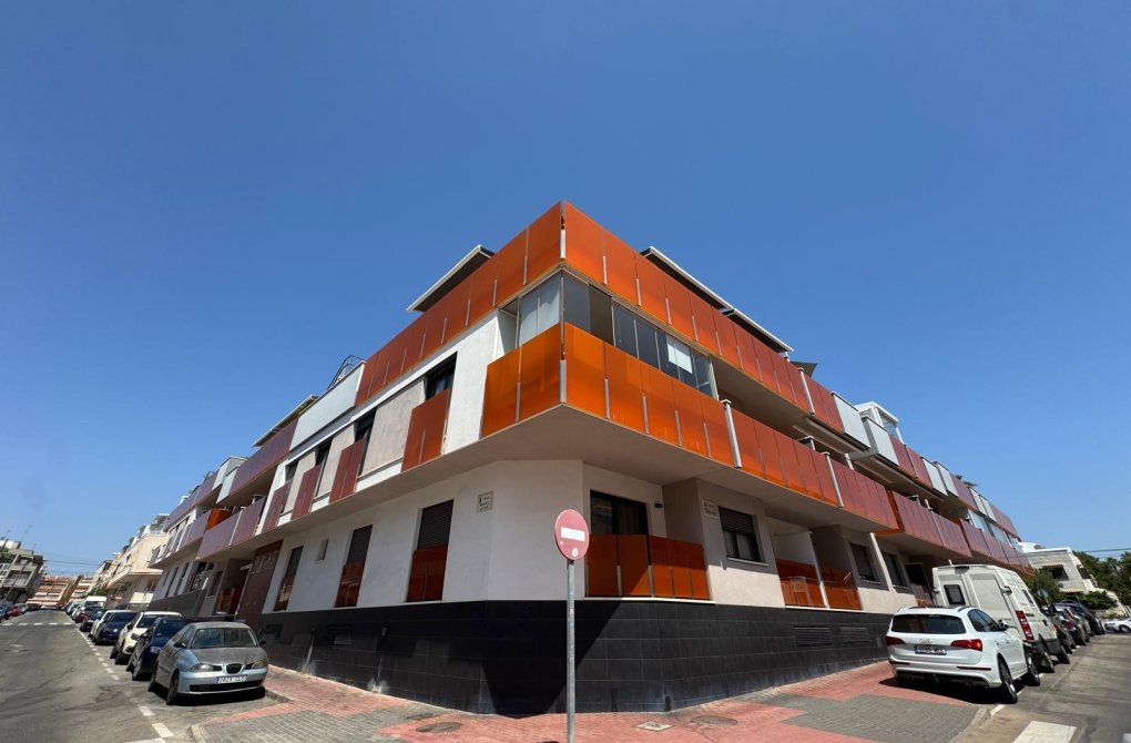 Rynek wtórny - Apartament - Torrevieja - Playa de los locos