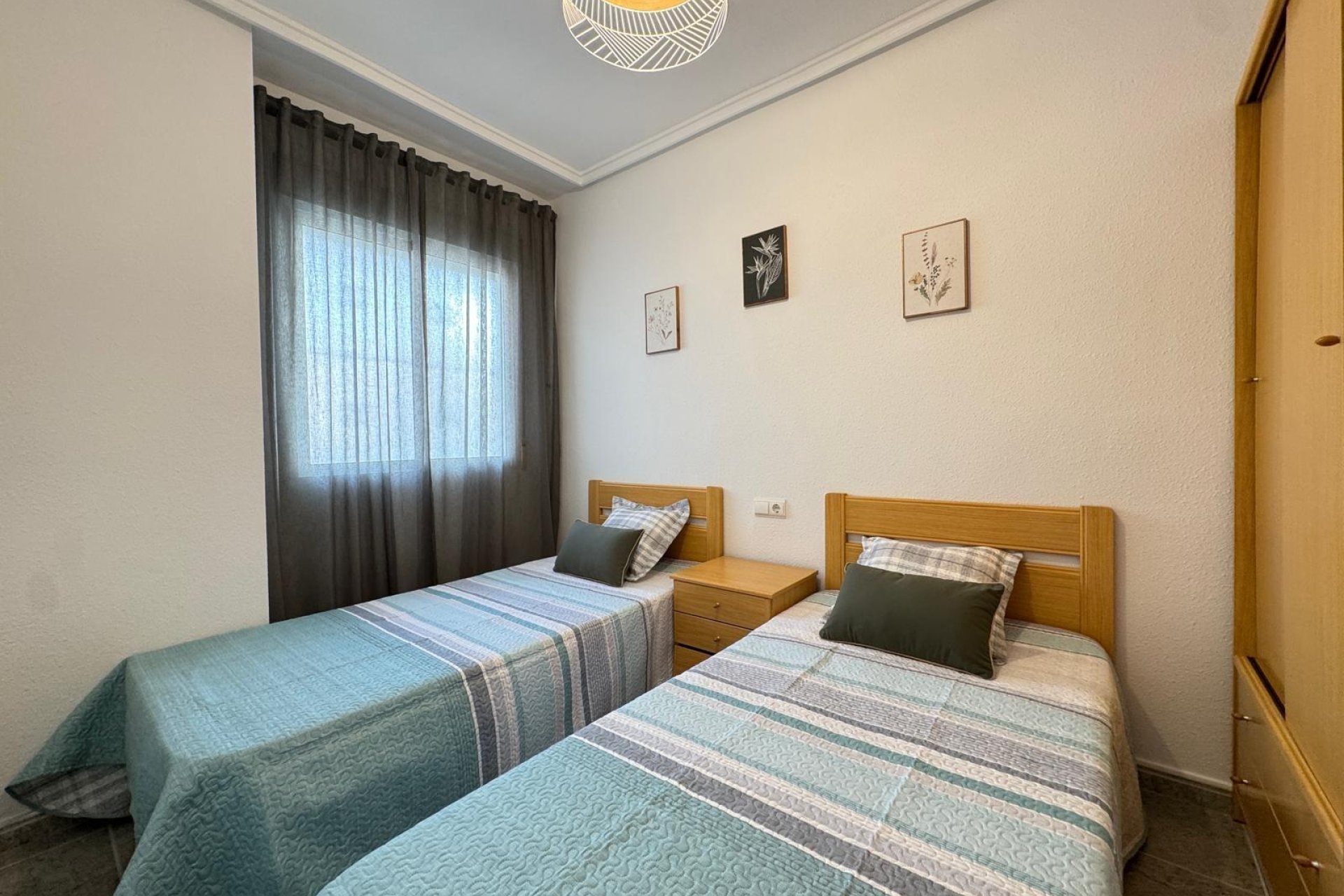 Rynek wtórny - Apartament - Torrevieja - Playa de los locos