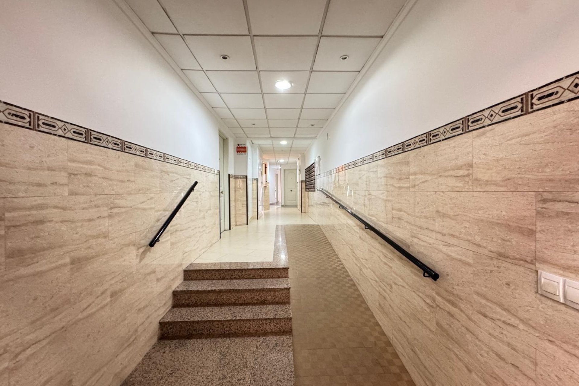 Rynek wtórny - Apartament - Torrevieja - Playa de los locos