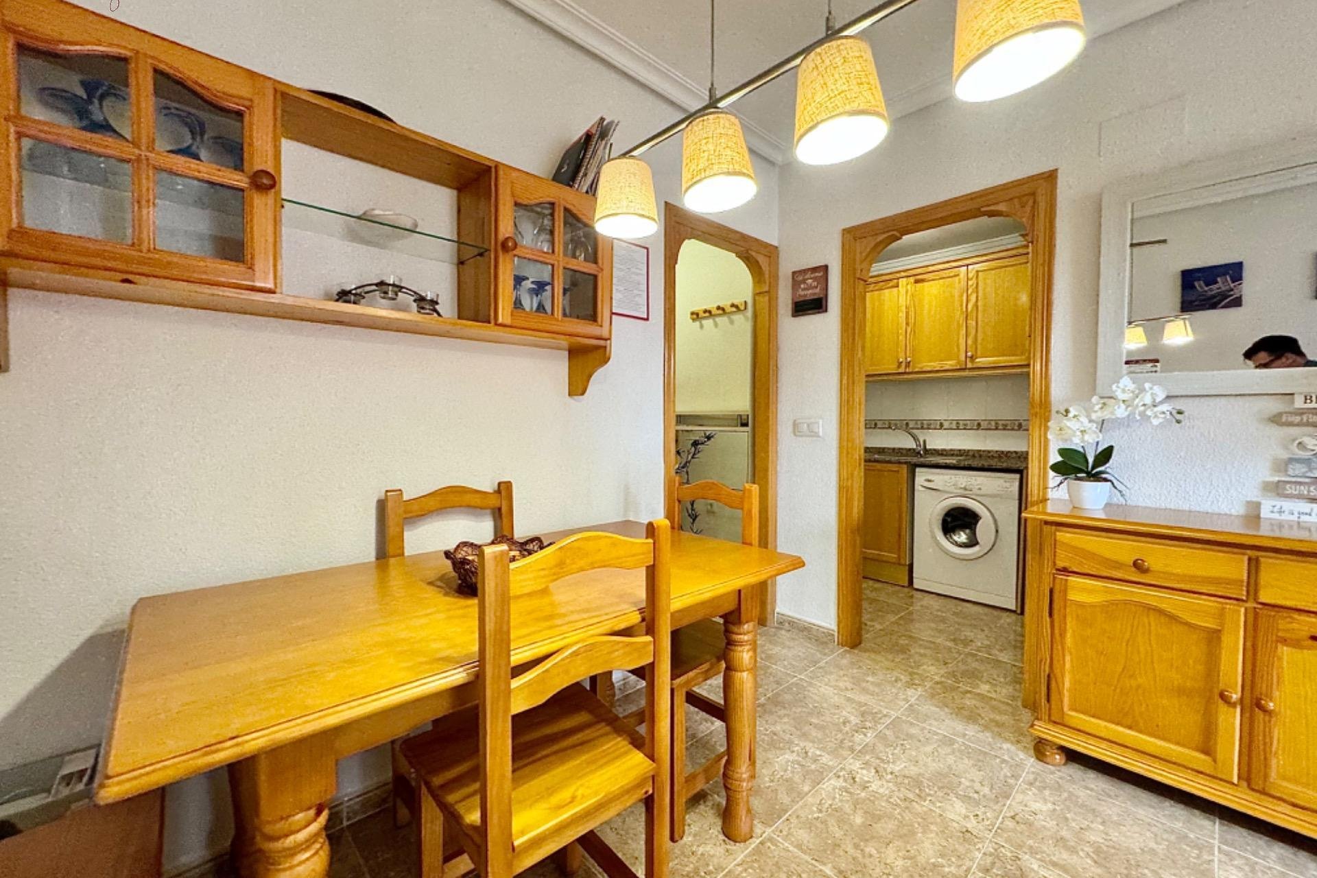 Rynek wtórny - Apartament - Torrevieja - Playa de los Locos