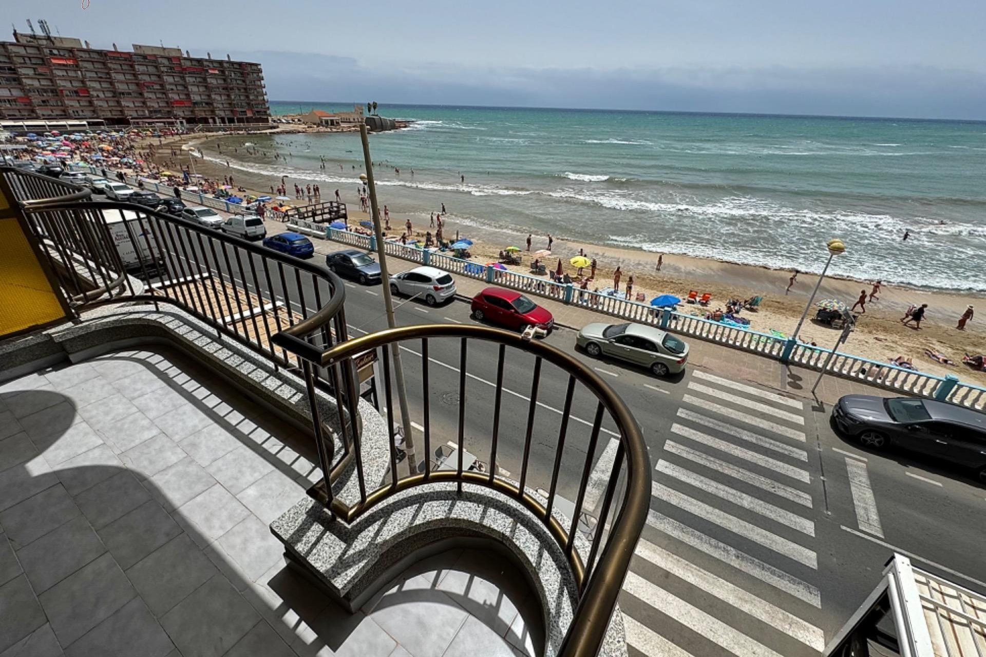 Rynek wtórny - Apartament - Torrevieja - Playa de los locos