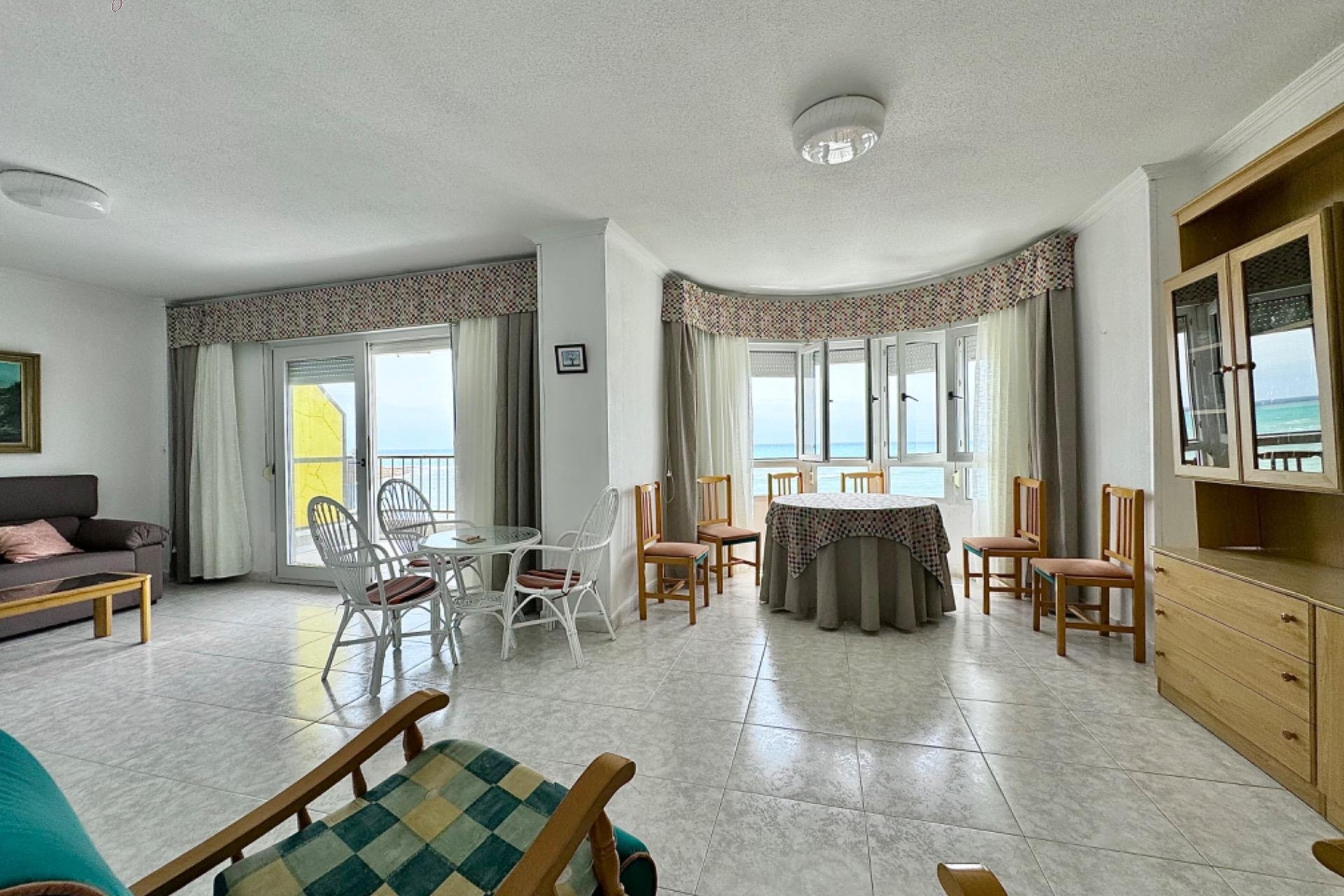 Rynek wtórny - Apartament - Torrevieja - Playa de los locos