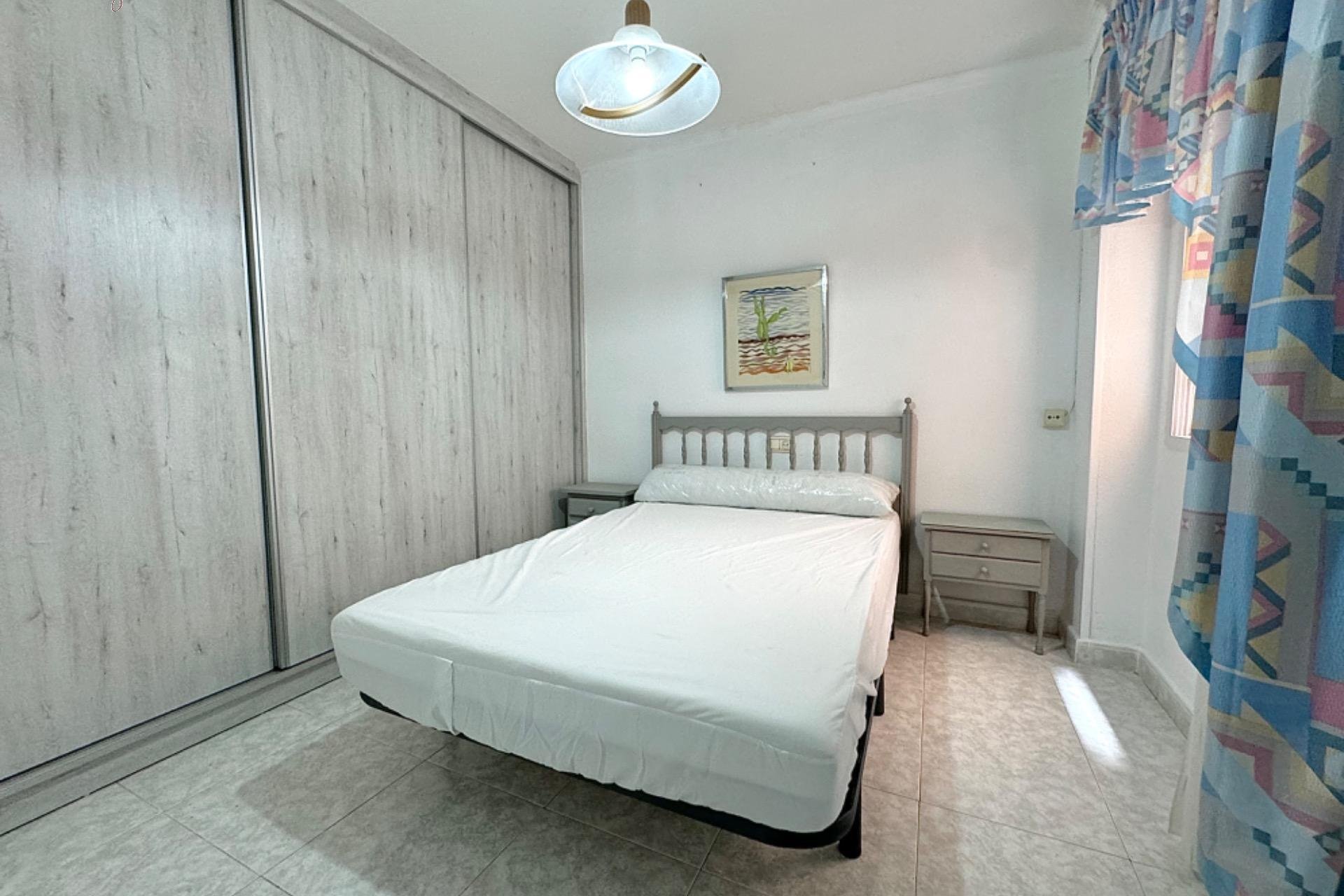 Rynek wtórny - Apartament - Torrevieja - Playa de los locos