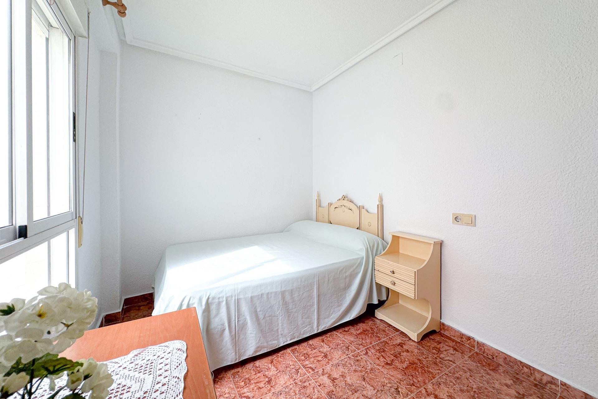 Rynek wtórny - Apartament - Torrevieja - Playa de los locos