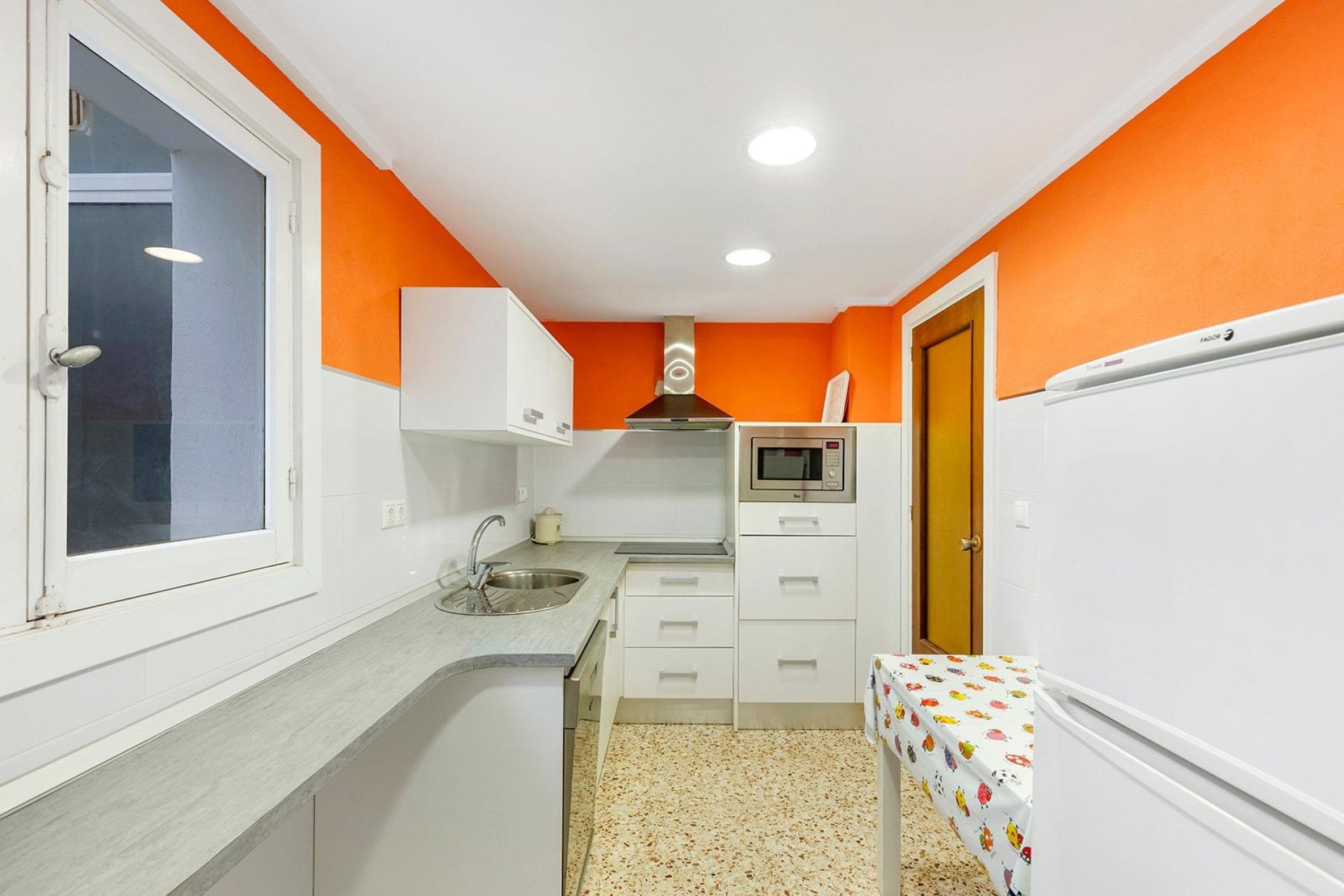 Rynek wtórny - Apartament - Torrevieja - Playa de los Locos