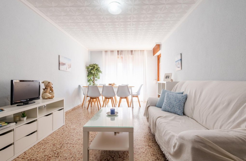 Rynek wtórny - Apartament - Torrevieja - Playa de los Naufragos