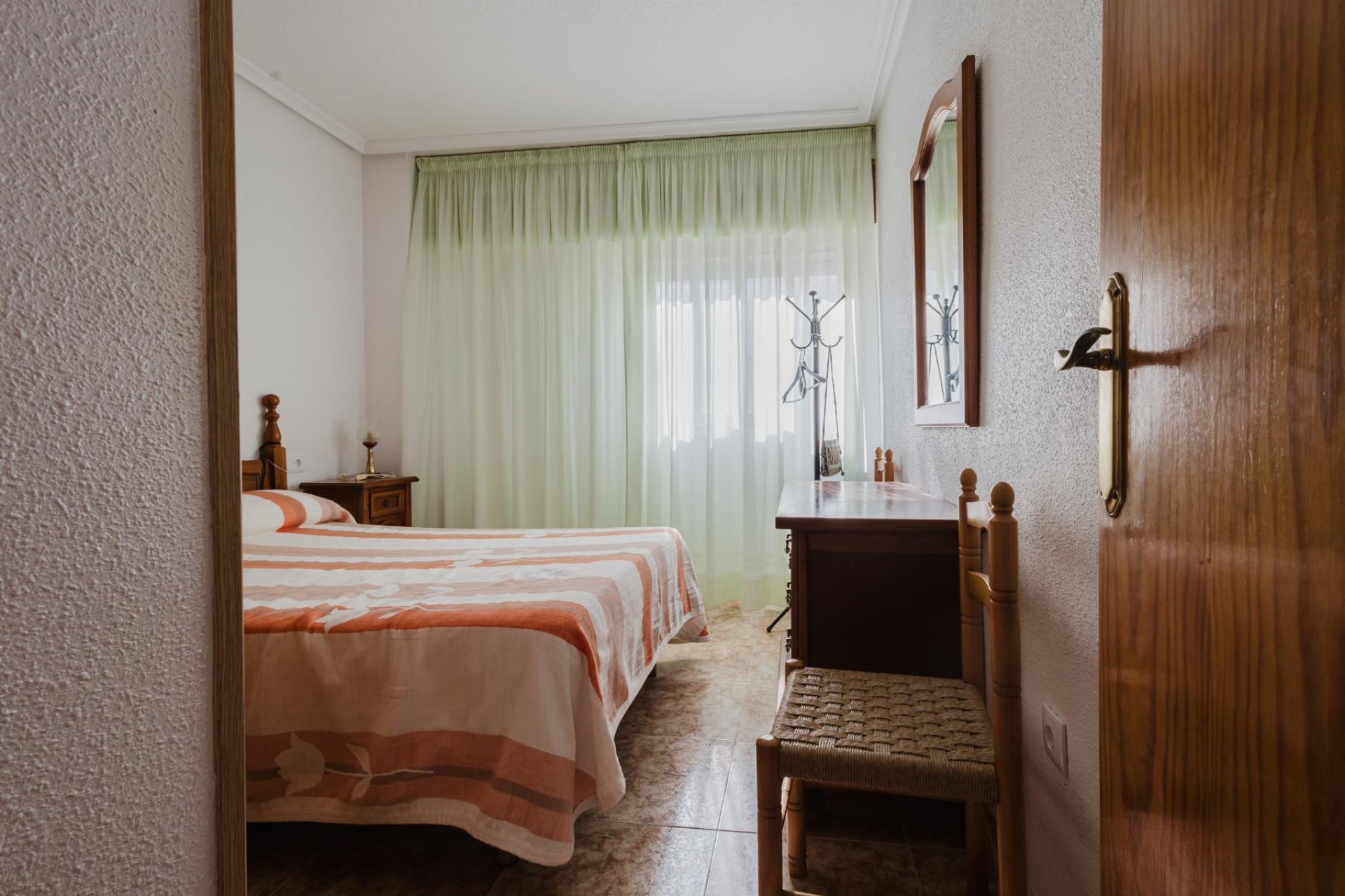 Rynek wtórny - Apartament - Torrevieja - Playa de los Naufragos