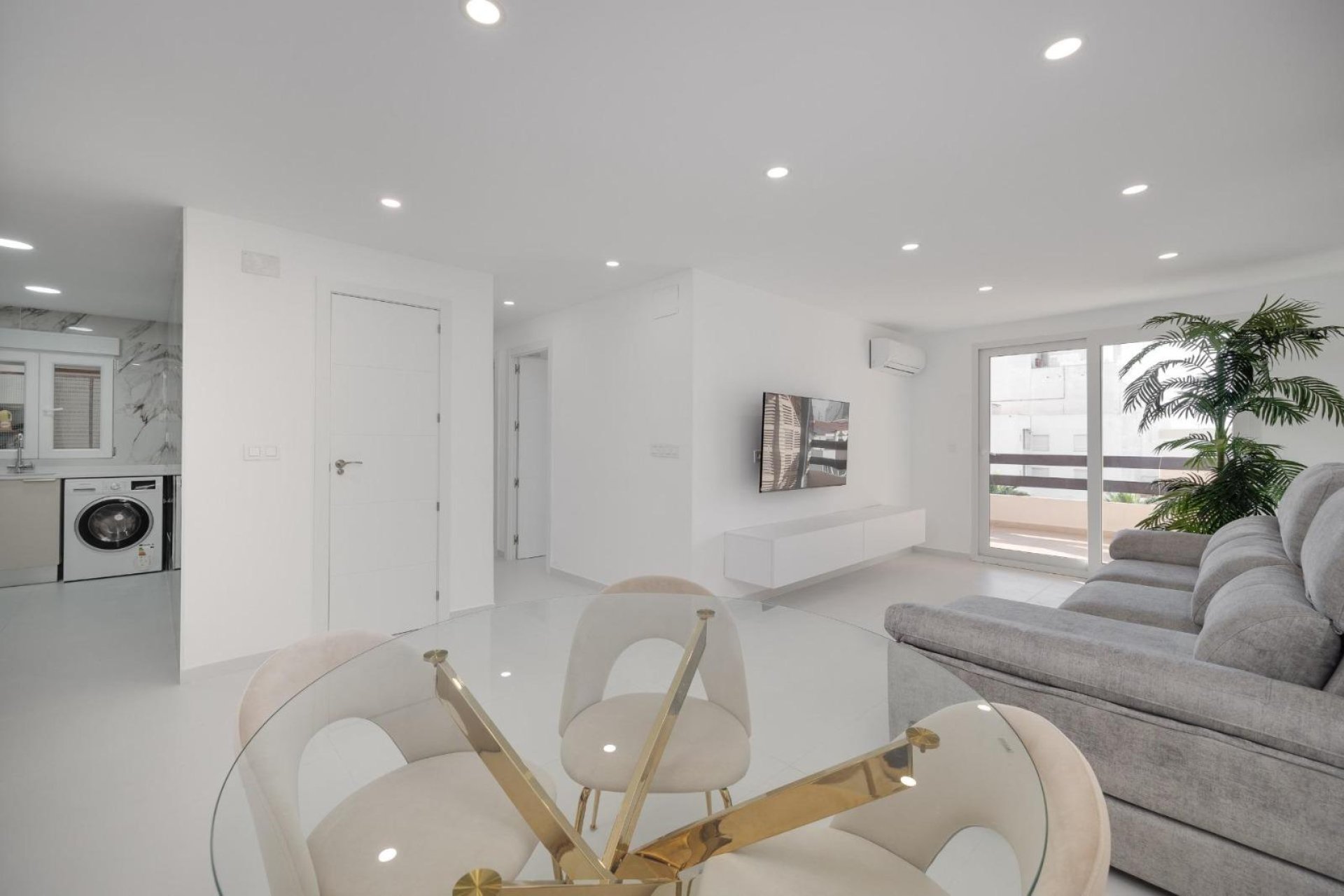 Rynek wtórny - Apartament - Torrevieja - Playa de los Naufragos