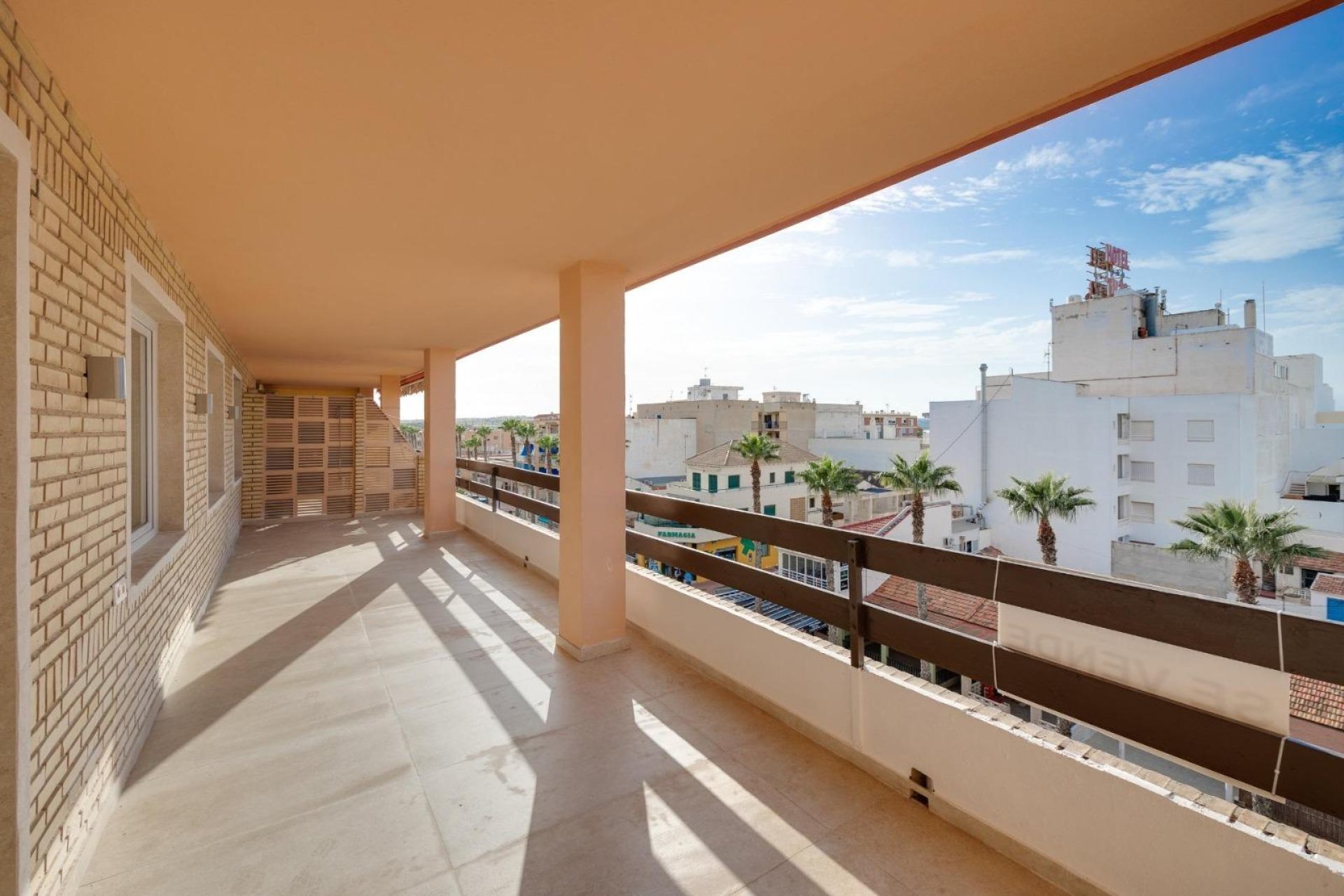 Rynek wtórny - Apartament - Torrevieja - Playa de los Naufragos
