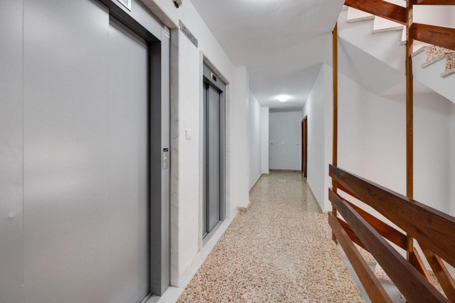 Rynek wtórny - Apartament - Torrevieja - Playa de los Naufragos
