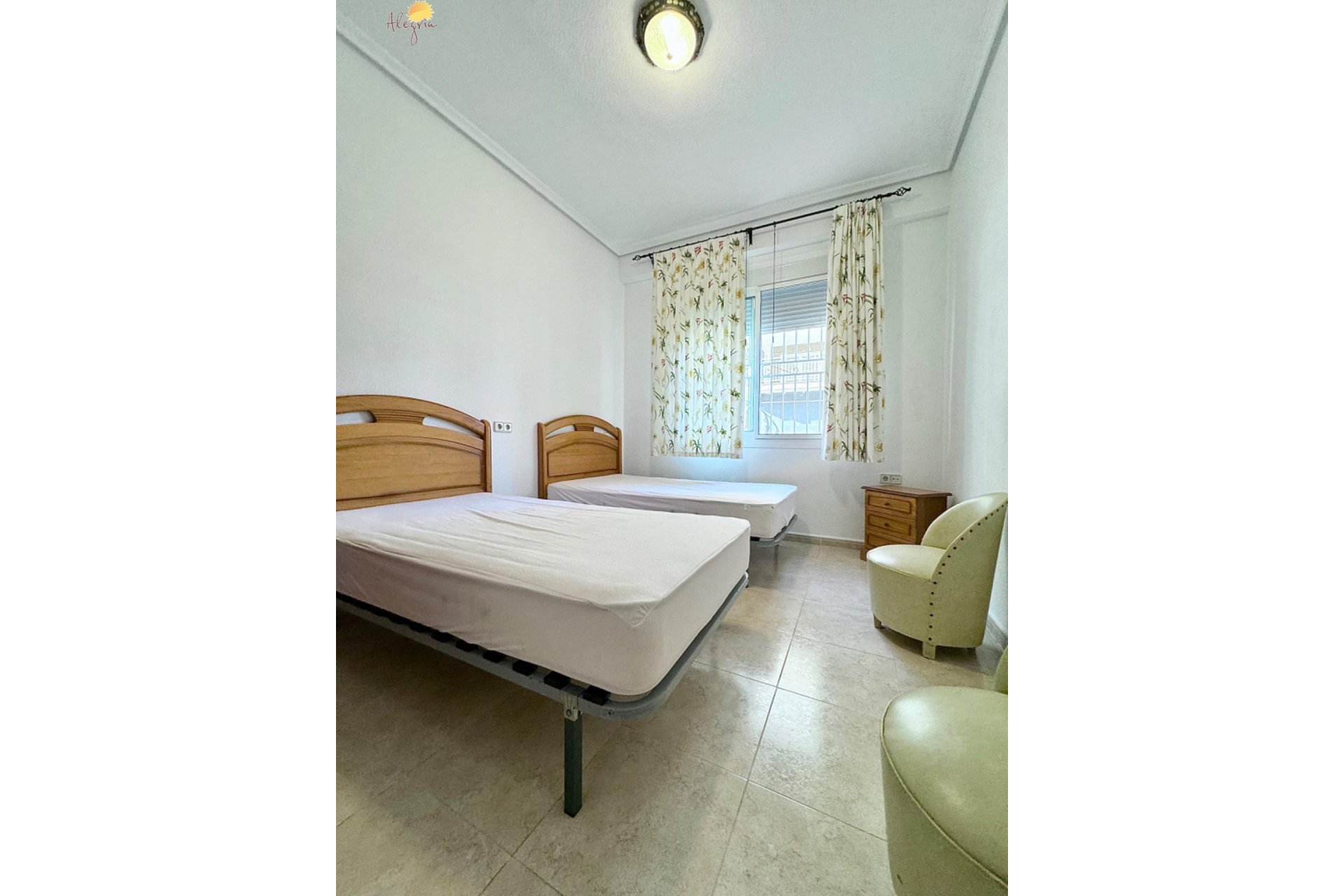 Rynek wtórny - Apartament - Torrevieja - Playa de los Naufragos