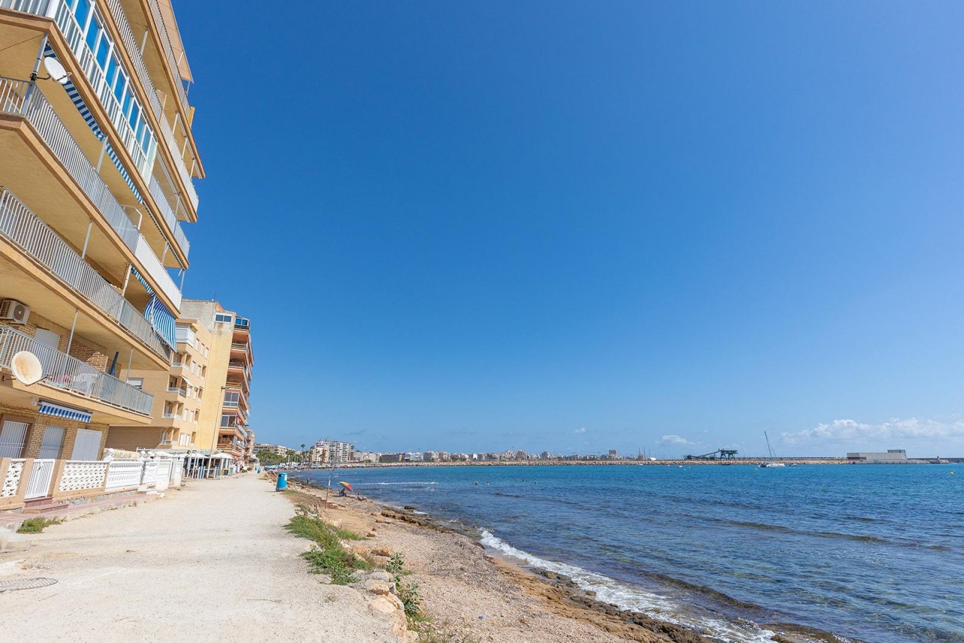 Rynek wtórny - Apartament - Torrevieja - Playa de los Naufragos