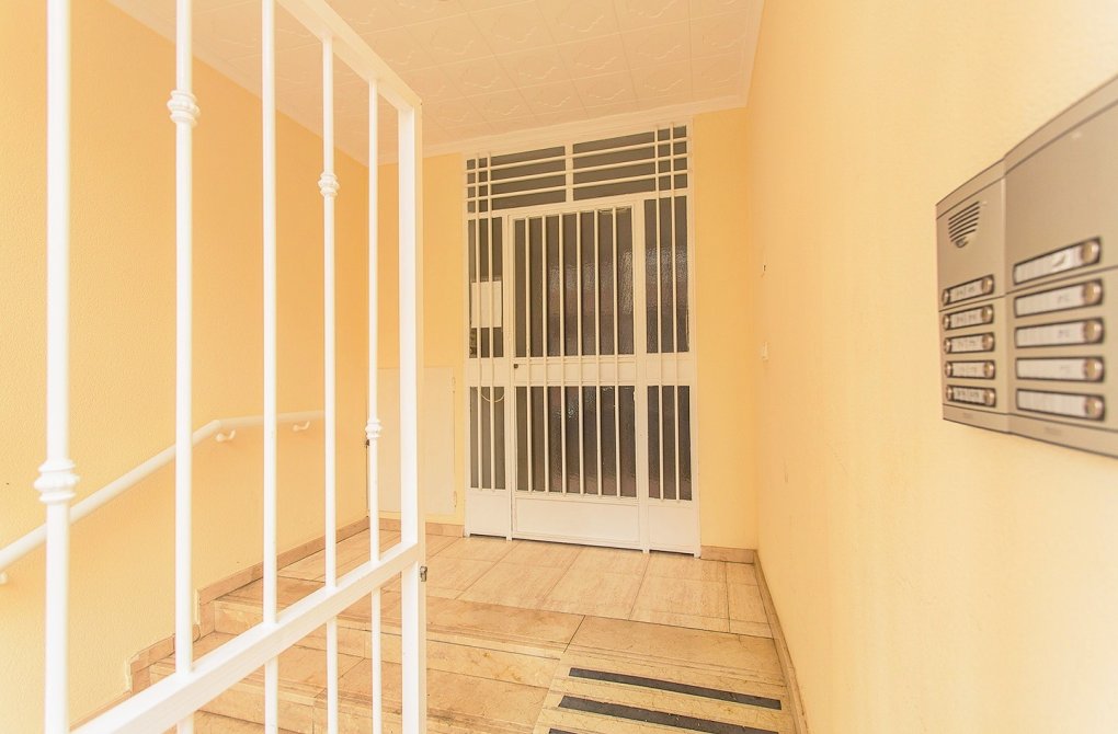 Rynek wtórny - Apartament - Torrevieja - Playa del cura