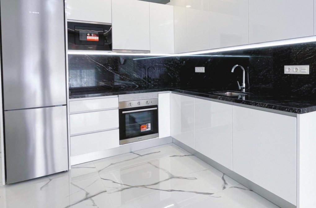 Rynek wtórny - Apartament - Torrevieja - Playa del Cura