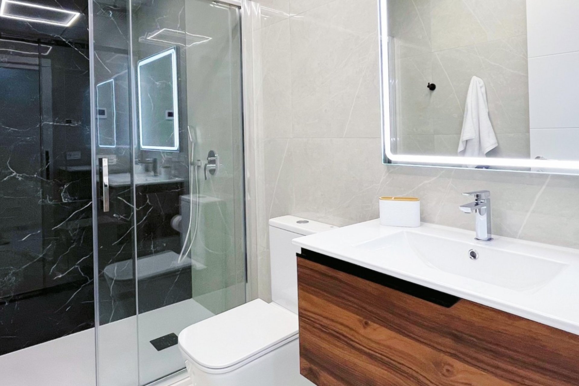 Rynek wtórny - Apartament - Torrevieja - Playa del Cura