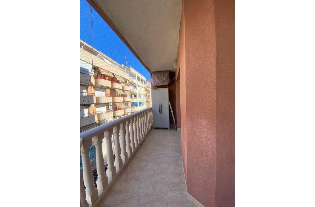 Rynek wtórny - Apartament - Torrevieja - Playa del cura