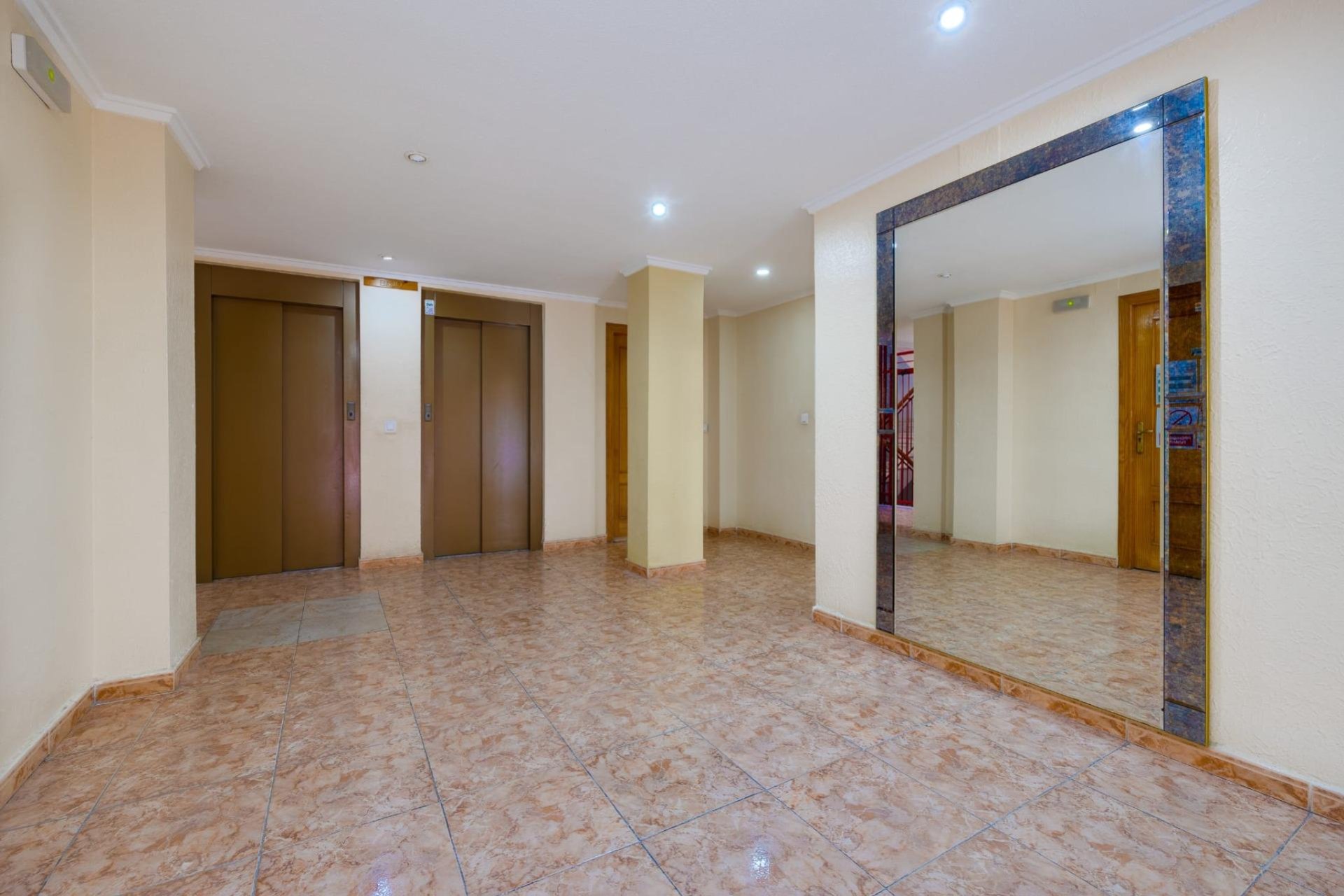 Rynek wtórny - Apartament - Torrevieja - Playa del cura