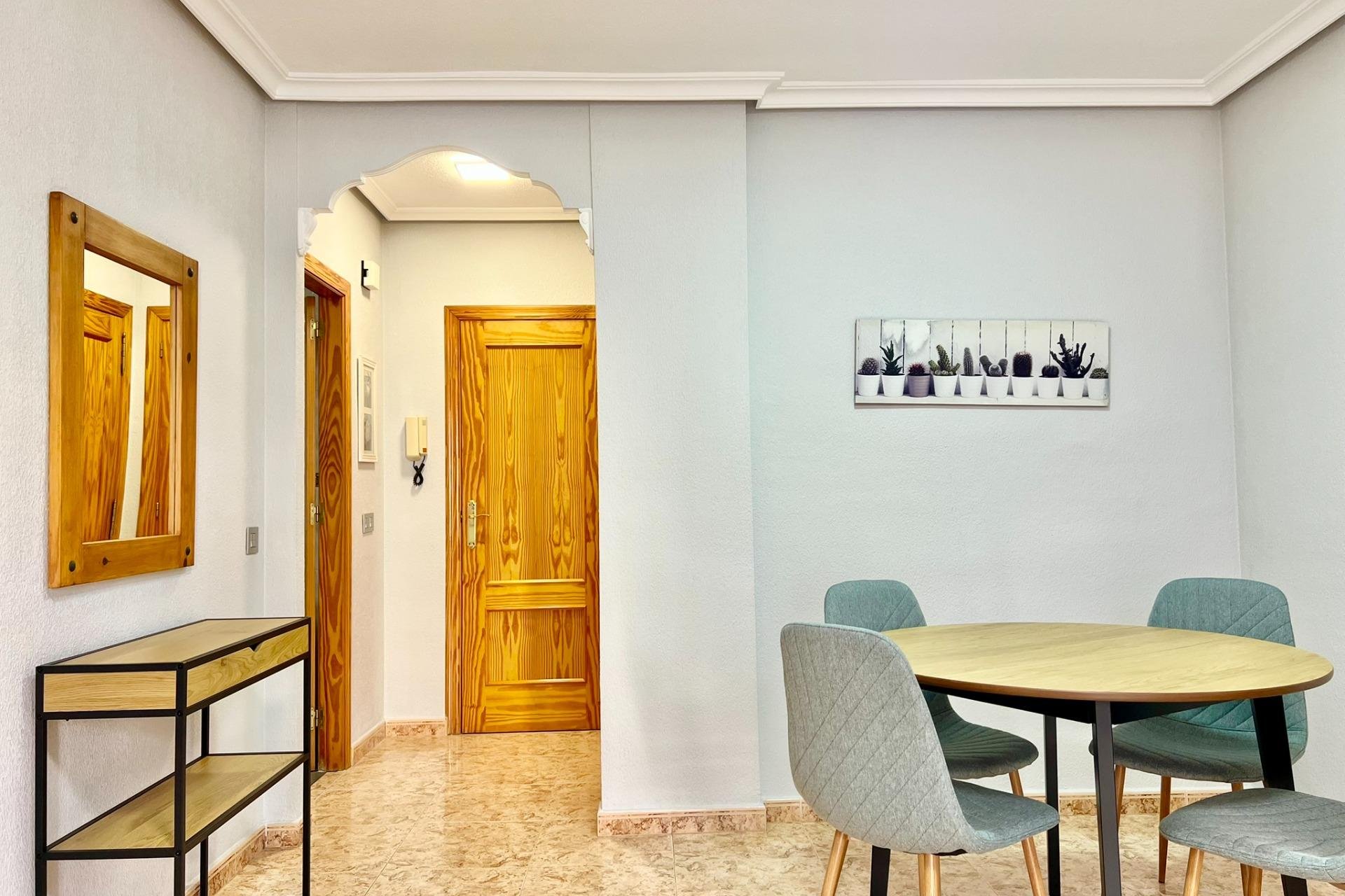 Rynek wtórny - Apartament - Torrevieja - Playa del cura