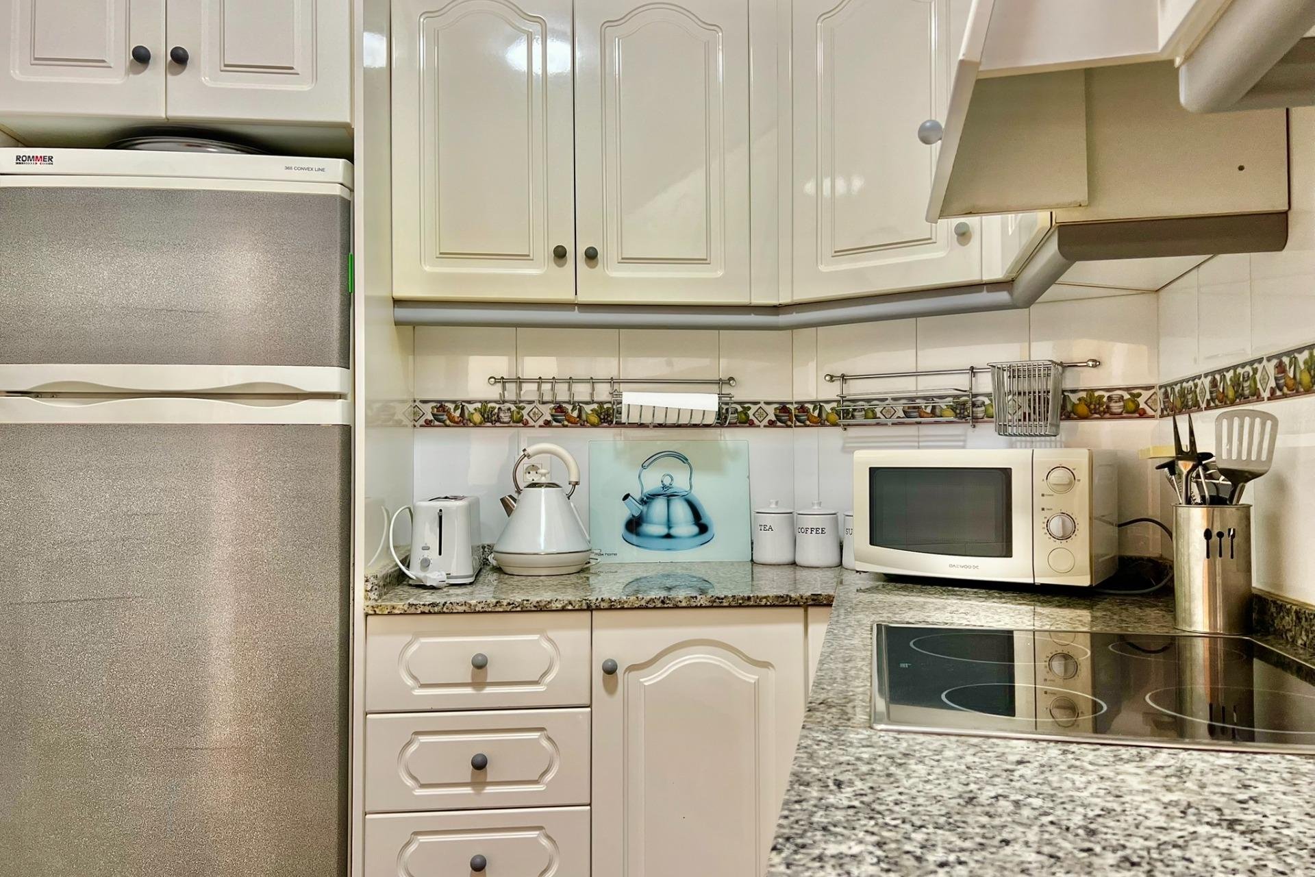 Rynek wtórny - Apartament - Torrevieja - Playa del cura