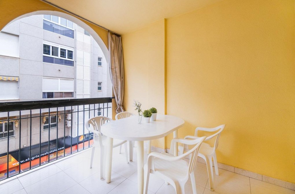 Rynek wtórny - Apartament - Torrevieja - Playa del Cura