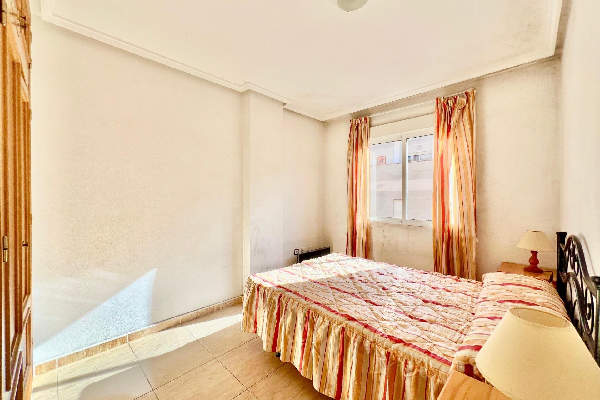 Rynek wtórny - Apartament - Torrevieja - Playa del cura