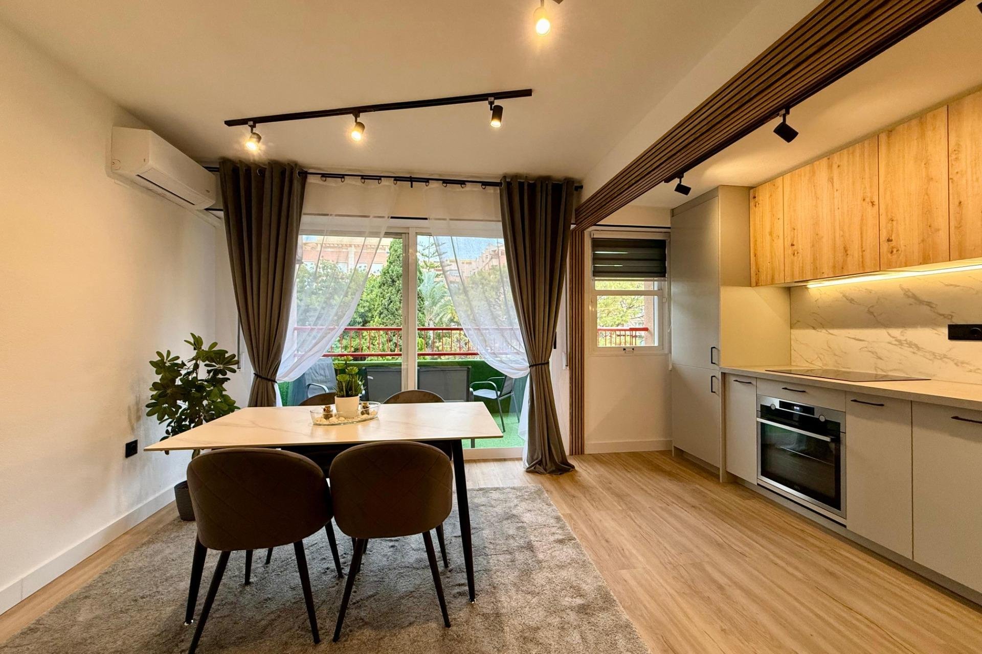 Rynek wtórny - Apartament - Torrevieja - Playa del cura