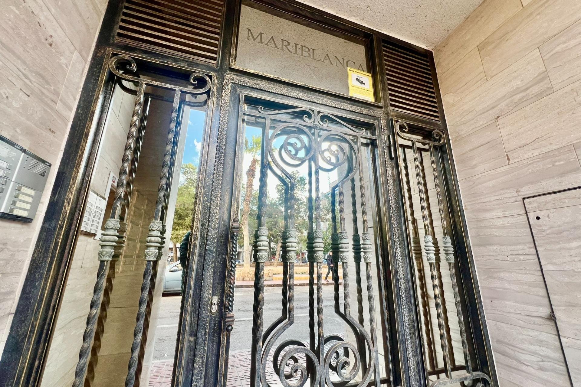 Rynek wtórny - Apartament - Torrevieja - Playa del cura