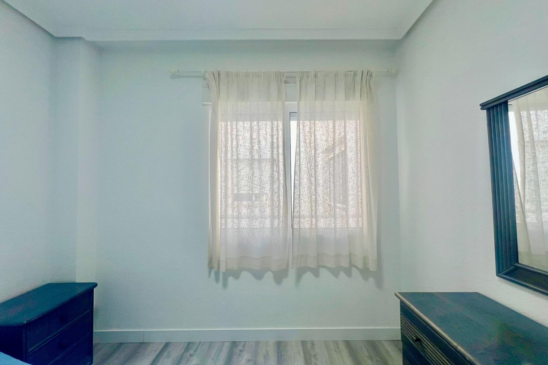 Rynek wtórny - Apartament - Torrevieja - Playa del cura