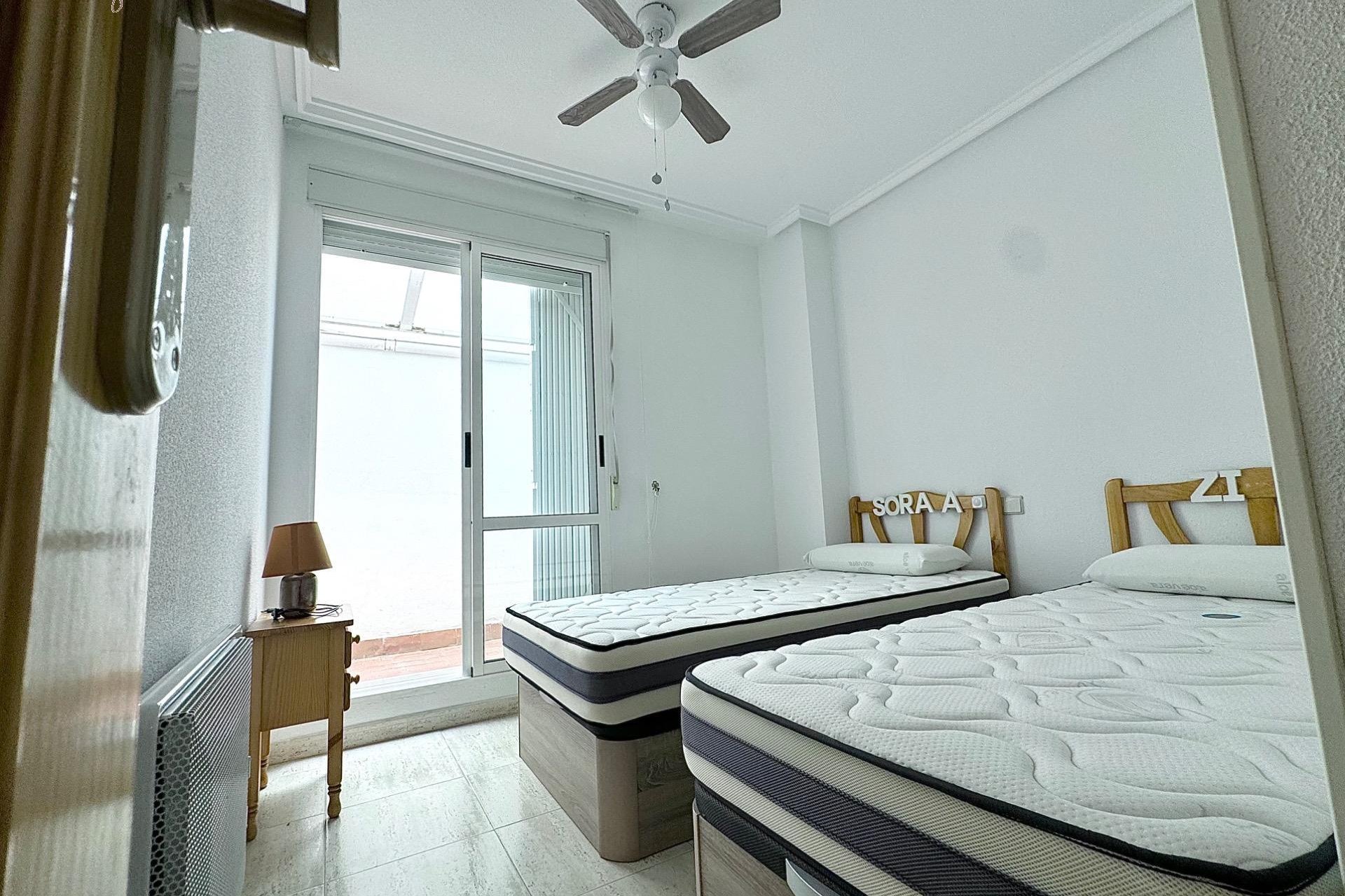 Rynek wtórny - Apartament - Torrevieja - Playa del cura