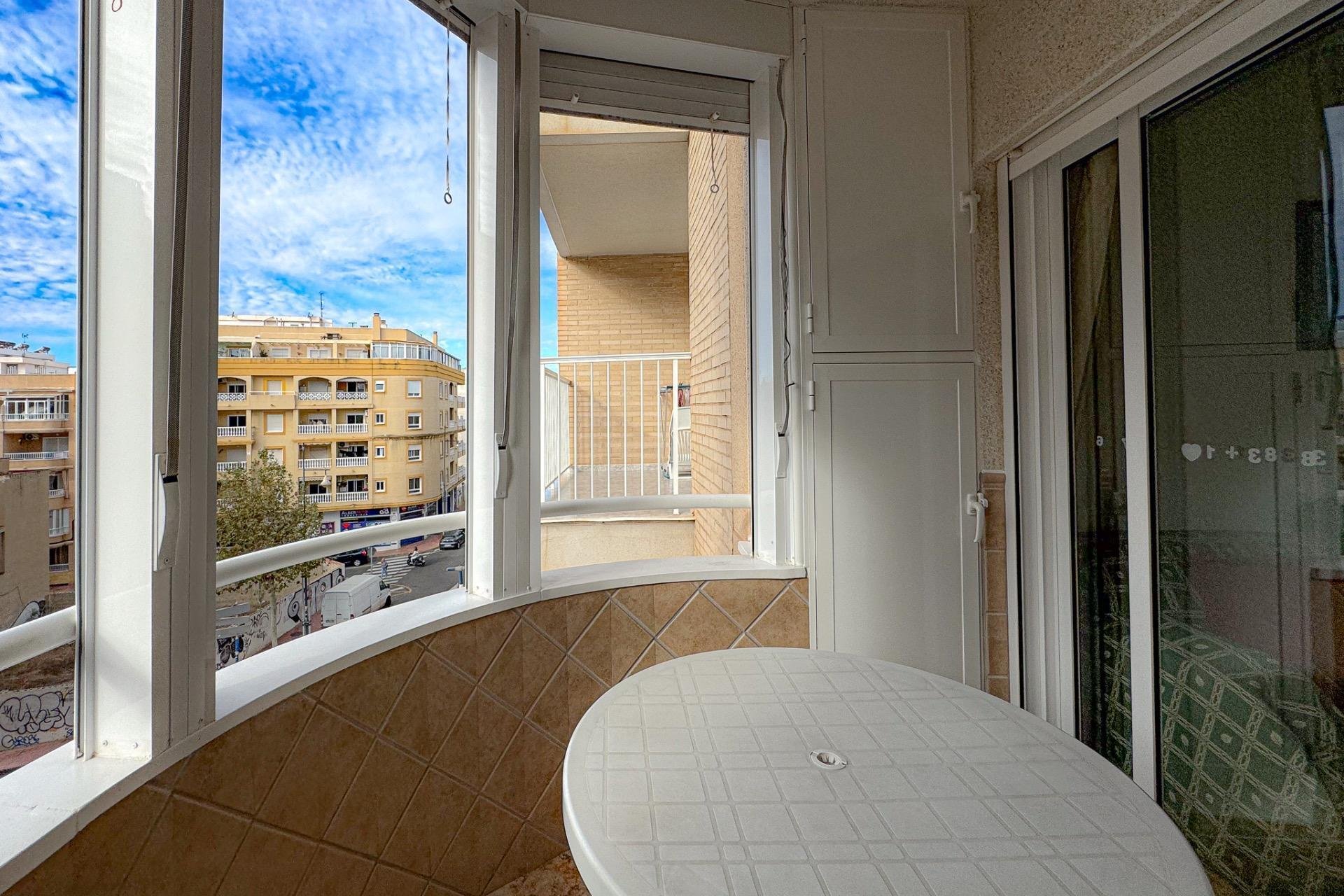 Rynek wtórny - Apartament - Torrevieja - Playa del cura