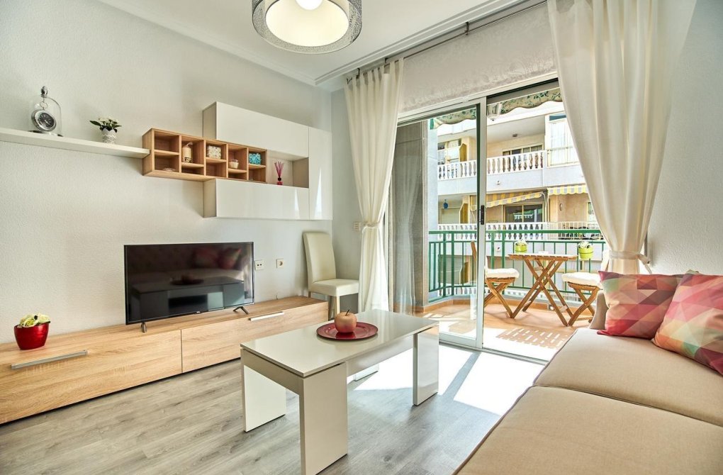 Rynek wtórny - Apartament - Torrevieja - Playa del cura